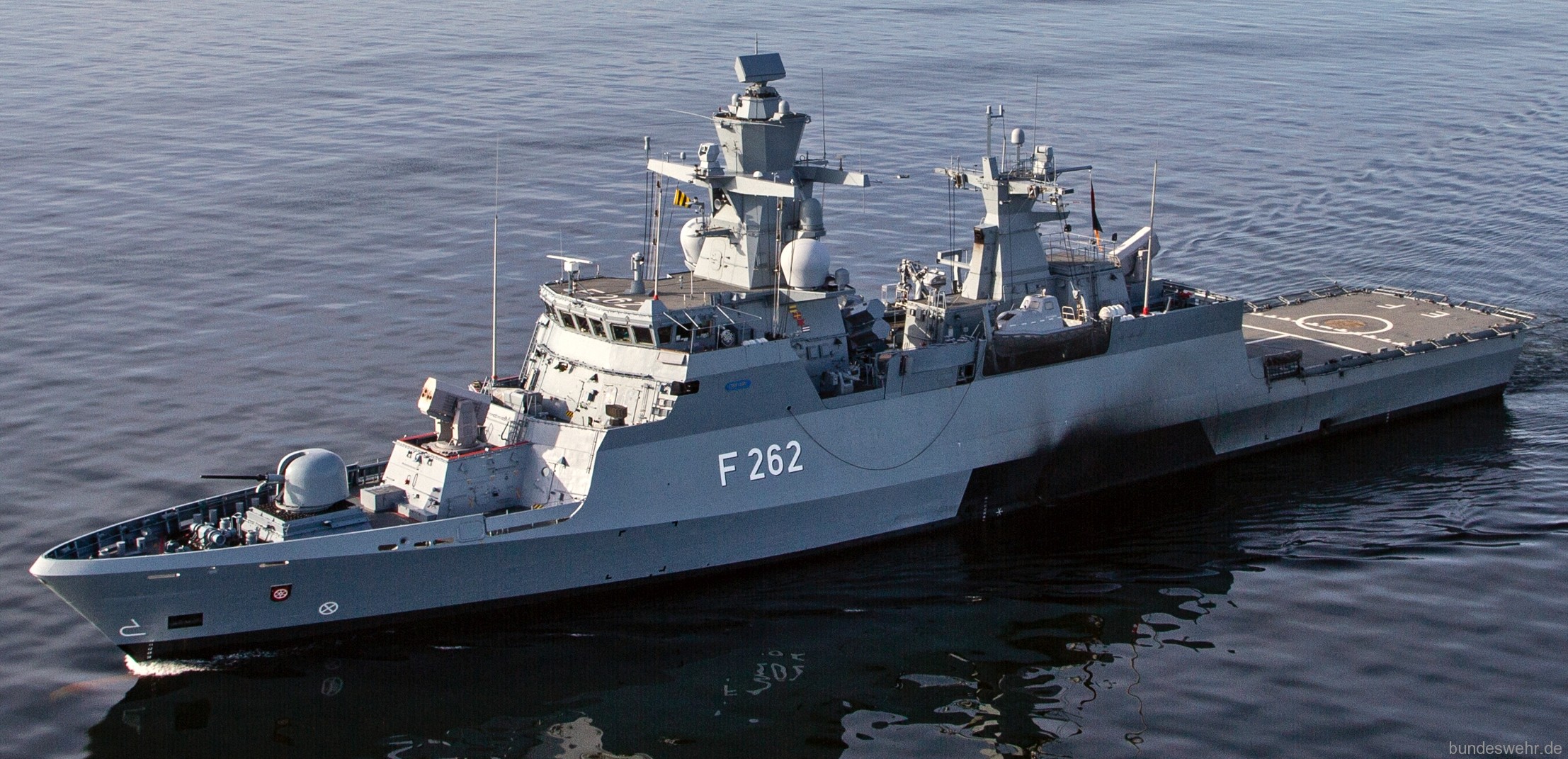 f-262 fgs erfurt type k130 braunschweig class corvette german navy 17x thyssen krupp lürssen nordseewerke