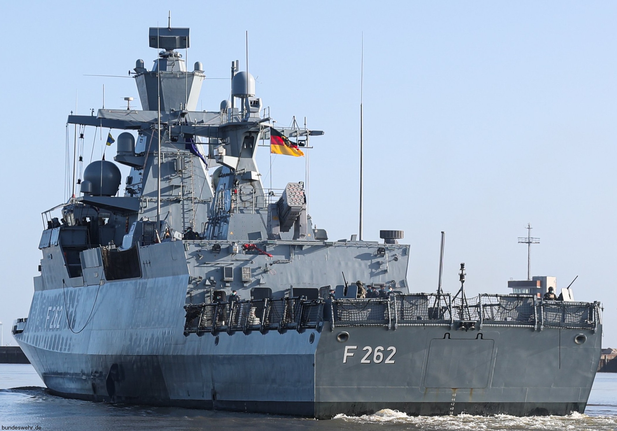 f-262 fgs erfurt type k130 braunschweig class corvette german navy deutsche marine korvette 34