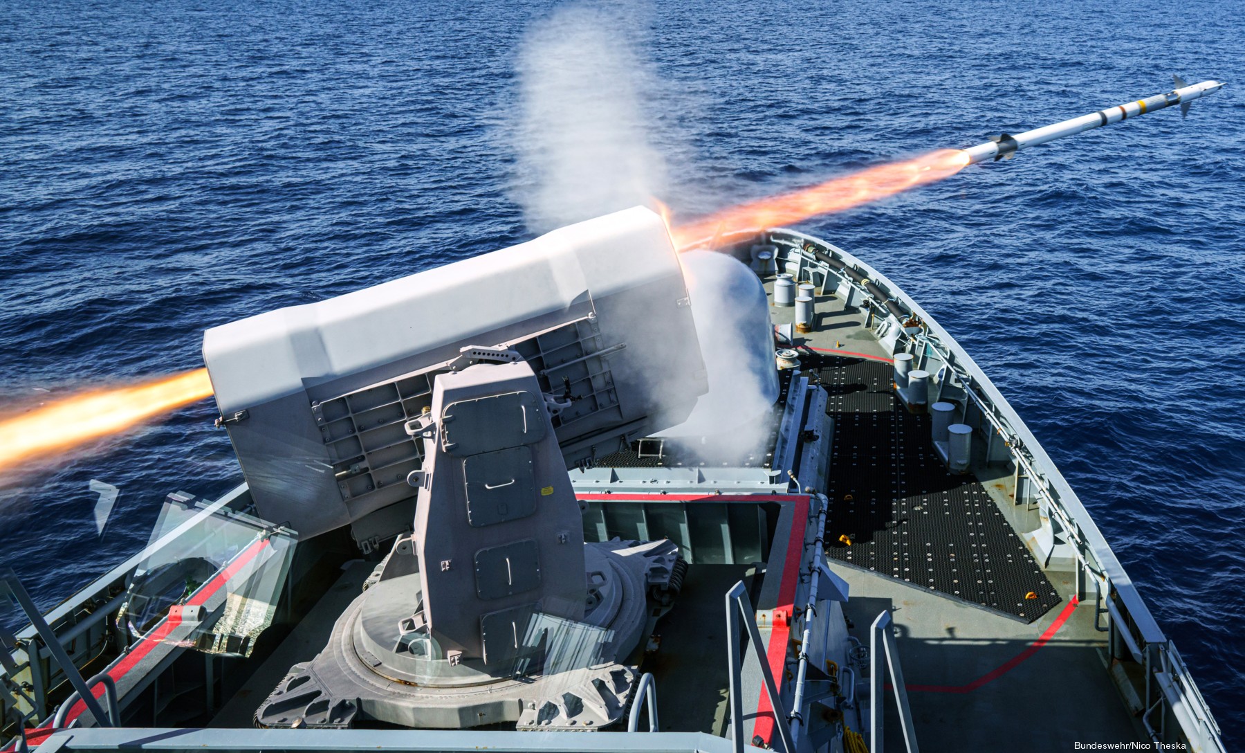 fgs oldenburg f-263 type k130 braunschweig class corvette german navy deutsche marine rim-116 rolling airframe missile ram ciws 26
