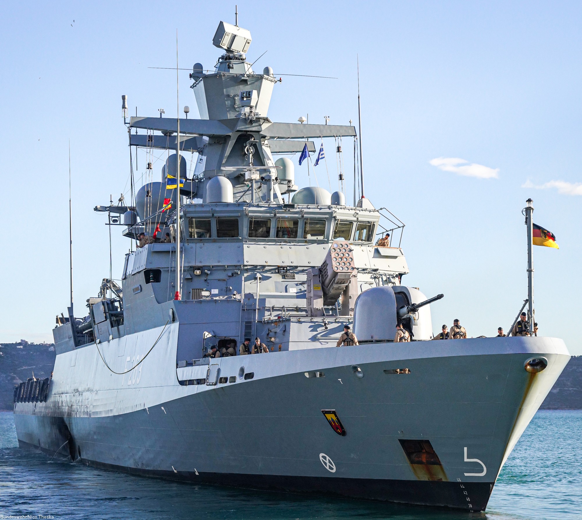 fgs oldenburg f-263 type k130 braunschweig class corvette german navy deutsche marine korvette 27