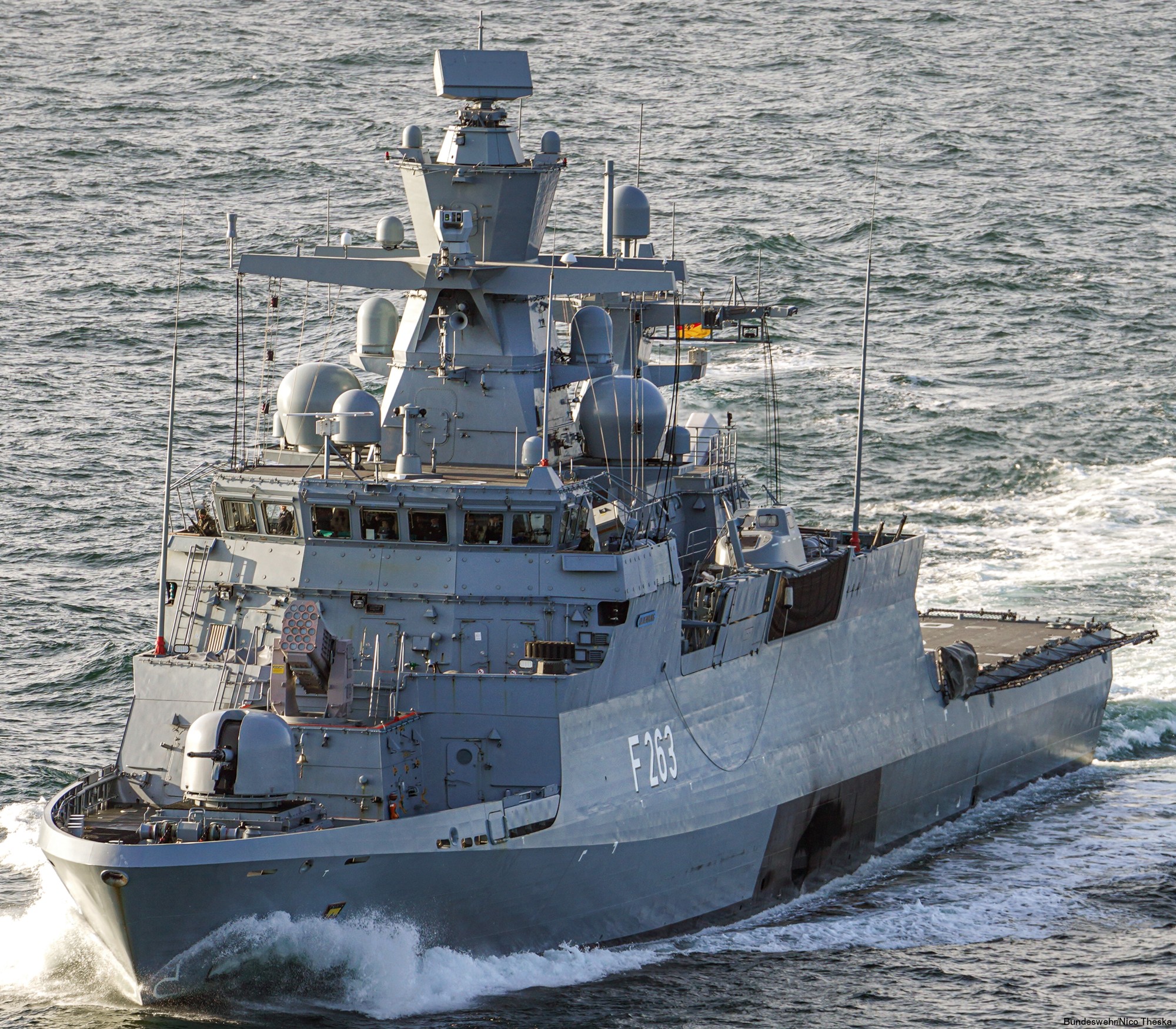 fgs oldenburg f-263 type k130 braunschweig class corvette german navy deutsche marine korvette 29