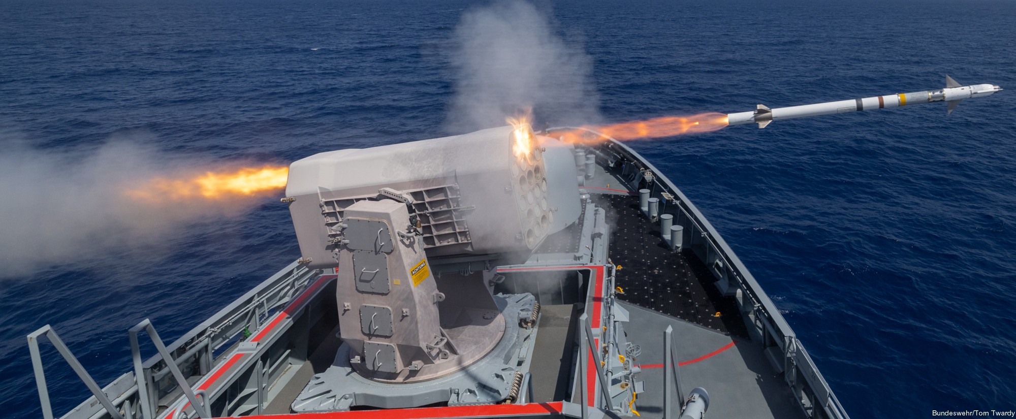 fgs ludwigshafen am rhein f-264 type k130 braunschweig class corvette german navy rim-116 rolling airframe missile ram ciws 28