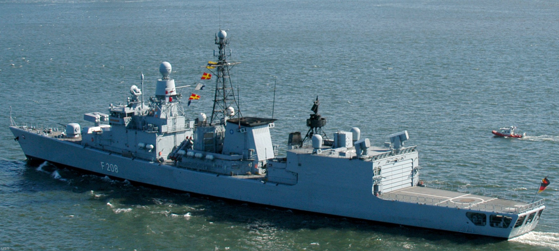 f-208 fgs niedersachsen type 122 bremen class frigate german navy 12