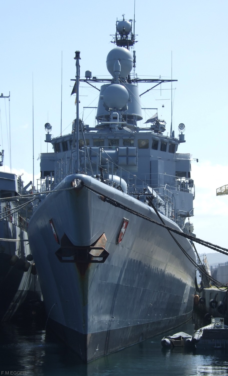 f-208 fgs niedersachsen type 122 bremen class frigate german navy 33