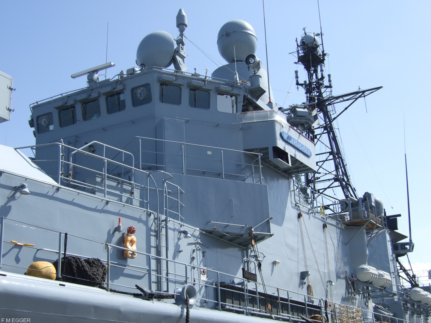 f-208 fgs niedersachsen type 122 bremen class frigate german navy 45