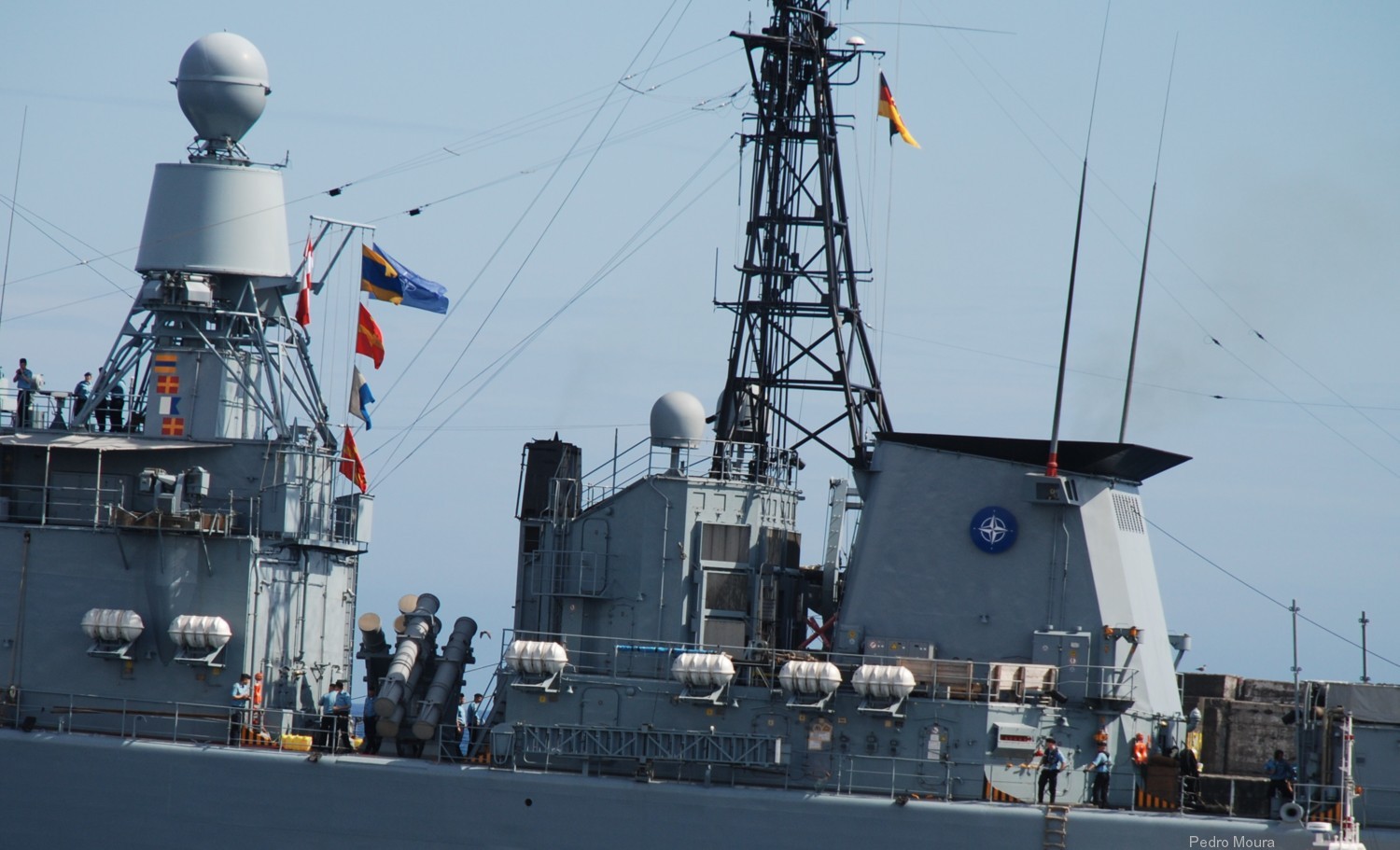 f-208 fgs niedersachsen type 122 bremen class frigate german navy 54