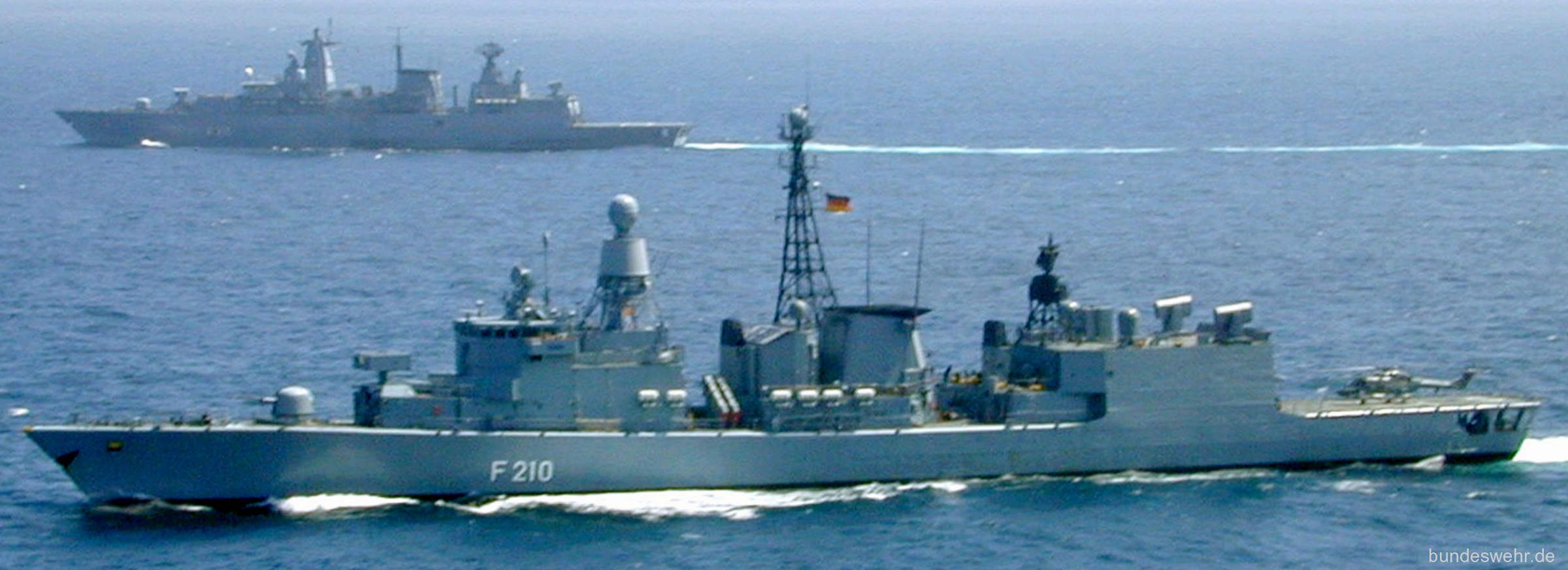 f-210 fgs emden type 122 bremen class frigate german navy 12