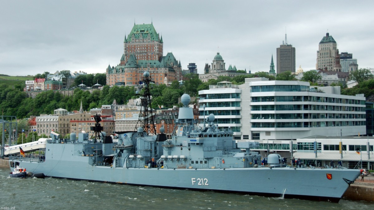 f-212 fgs karlsruhe type 122 bremen class frigate german navy 20