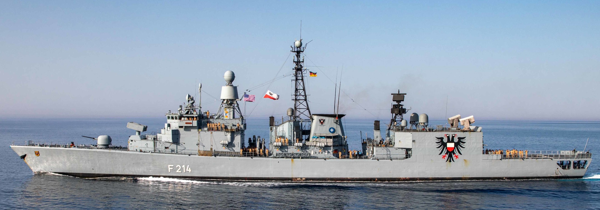 f-214 fgs lübeck type 122 bremen class frigate german navy deutsche marine fregatte 44