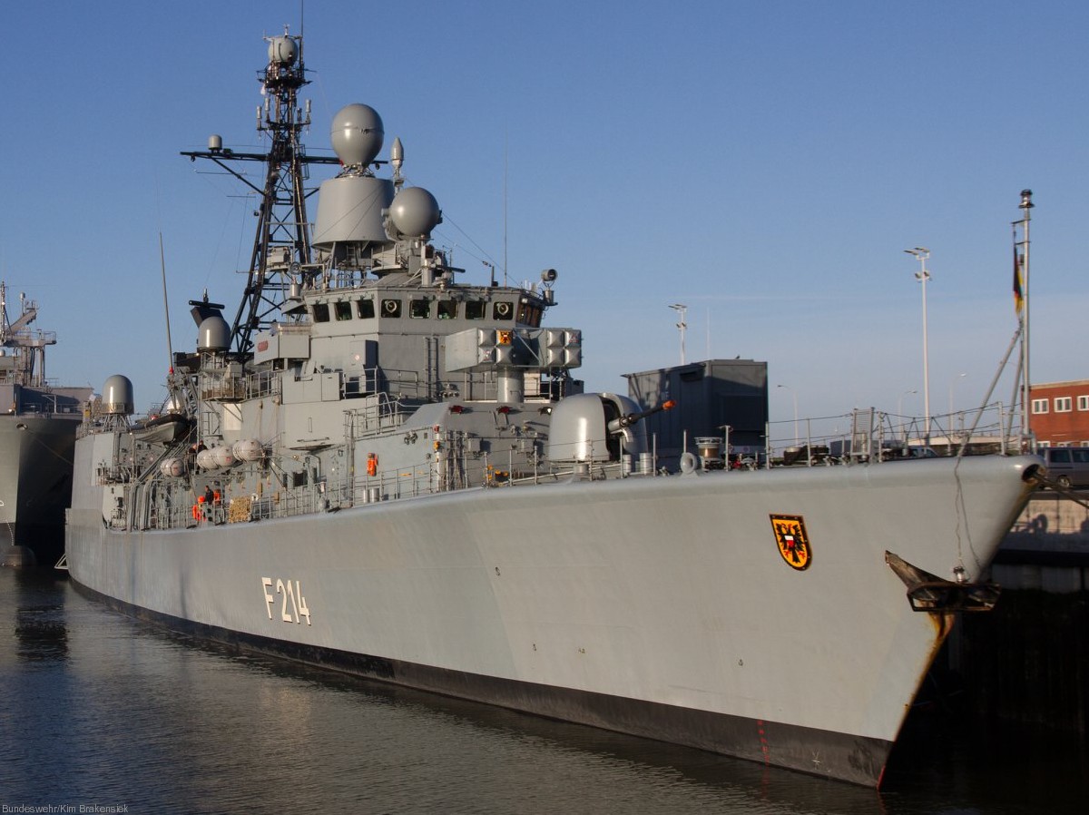 f-214 fgs lübeck type 122 bremen class frigate german navy deutsche marine fregatte 46