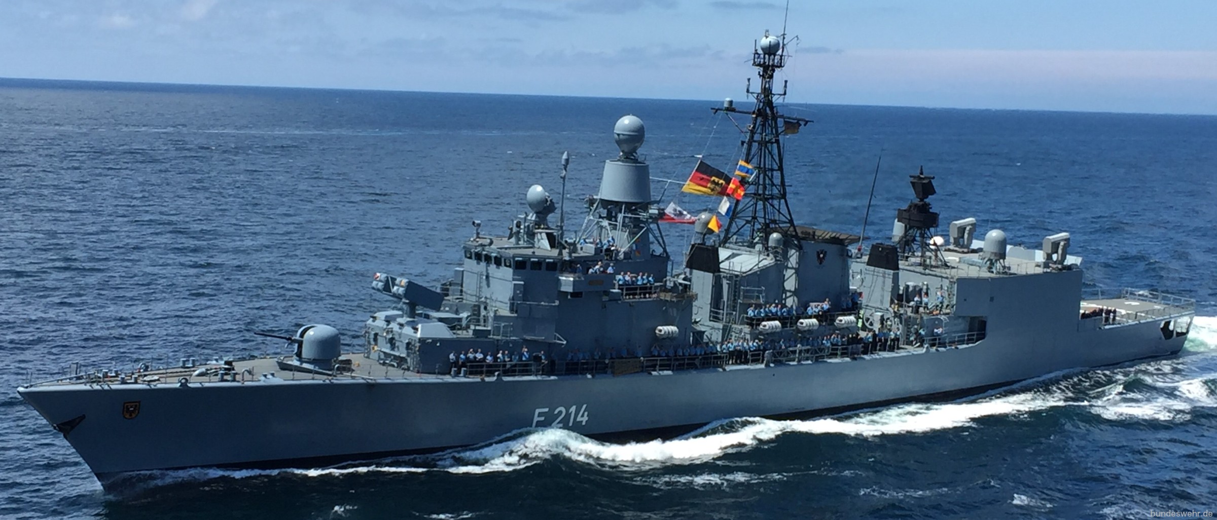 f-214 fgs lübeck type 122 bremen class frigate german navy deutsche marine fregatte 53