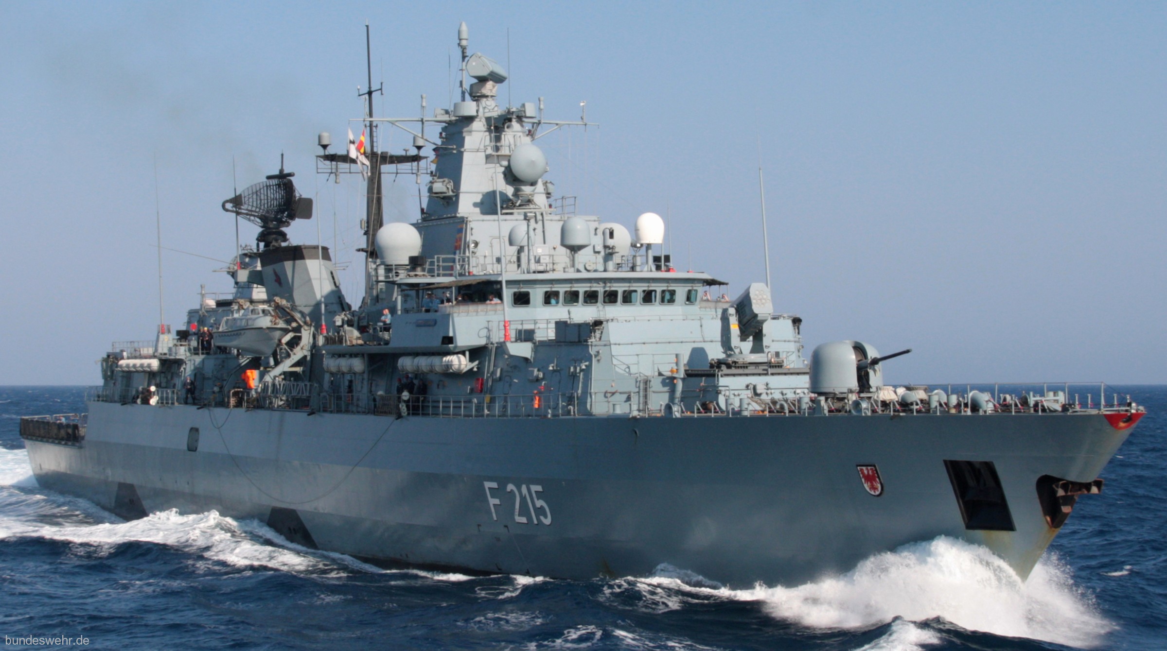 f-215 fgs brandenburg type 123 class frigate german navy 02x blohm voss