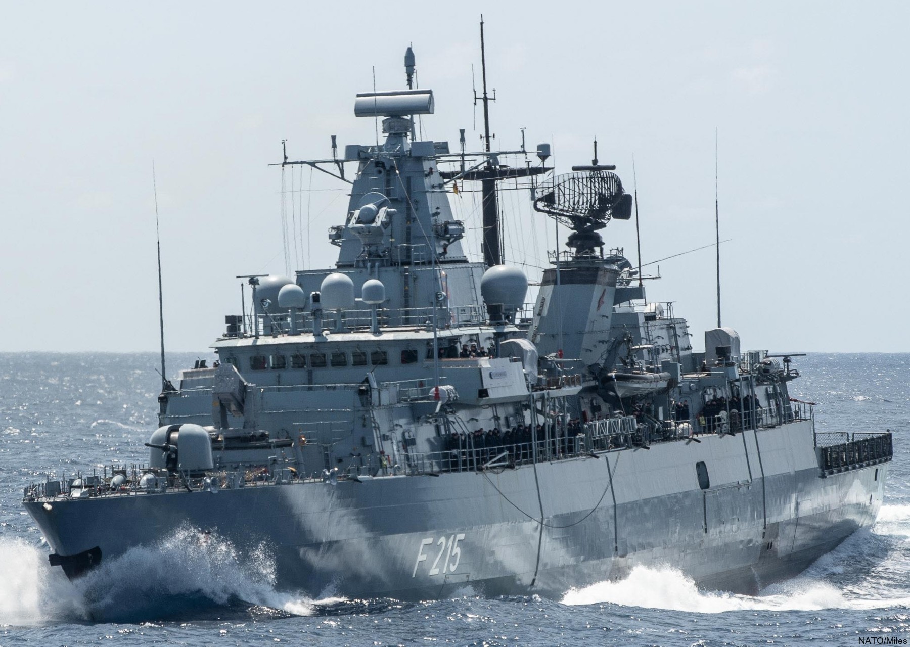 f-215 fgs brandenburg type 123 class frigate german navy deutsche marine fregatte 34