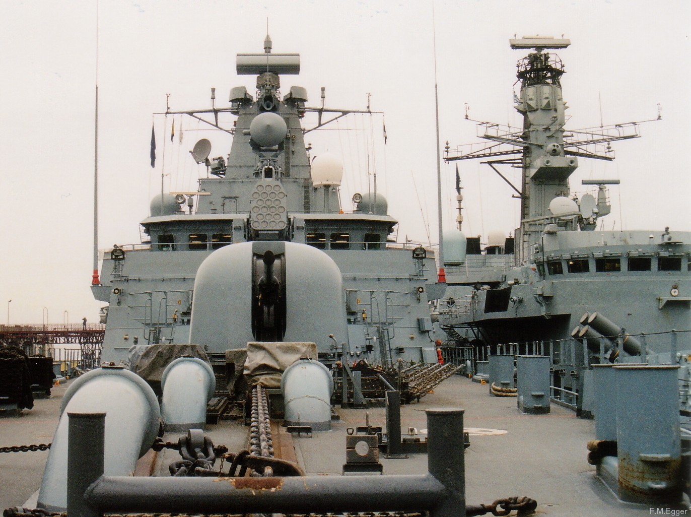 f-216 fgs schleswig holstein type 123 class frigate german navy nato stanavformed snfm trieste italy 2003 28