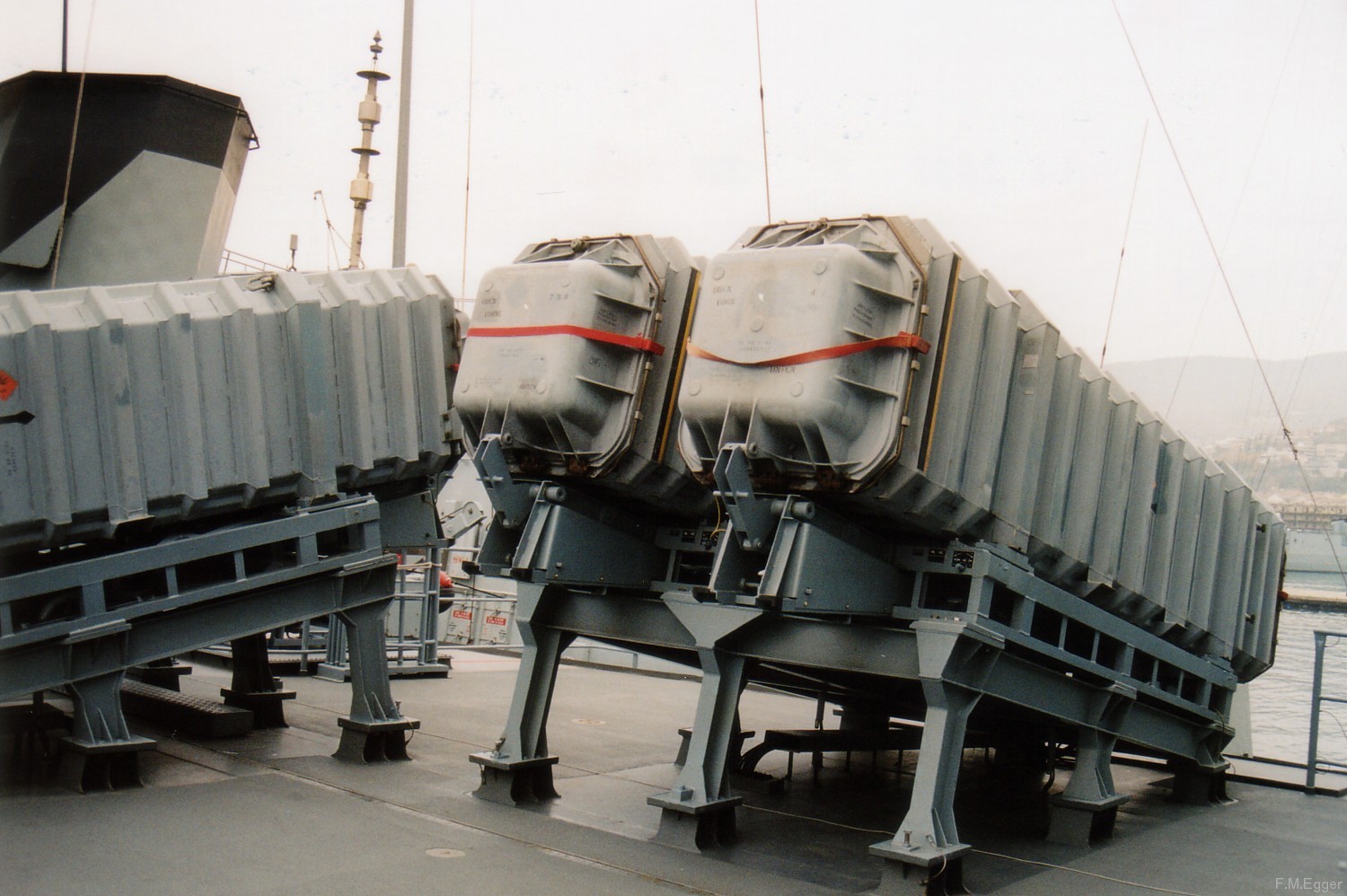 f-216 fgs schleswig holstein type 123 class frigate german navy nato stanavformed snfm trieste italy 2003 30 mm38 ecocet ssm