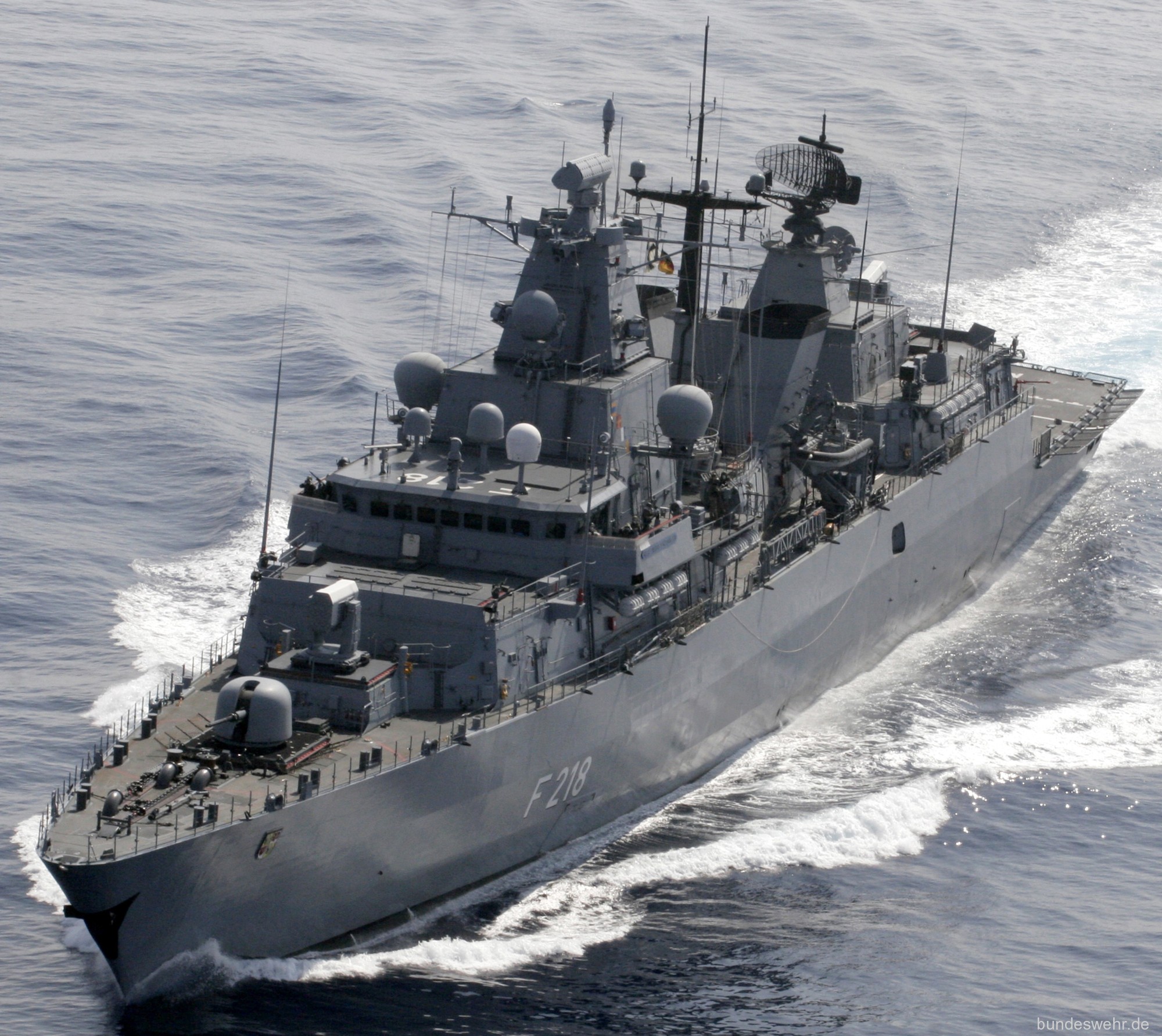 f-218 fgs mecklenburg vorpommern type 123 brandenburg class frigate german navy 06