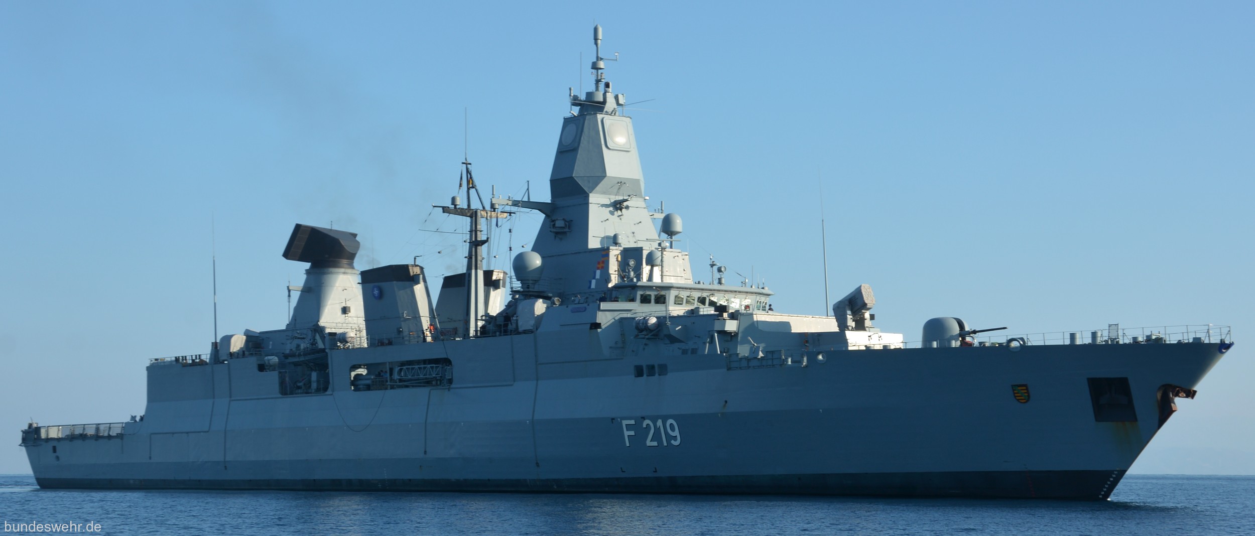 f-219 fgs sachsen type 124 class guided missile frigate ffg german navy 03