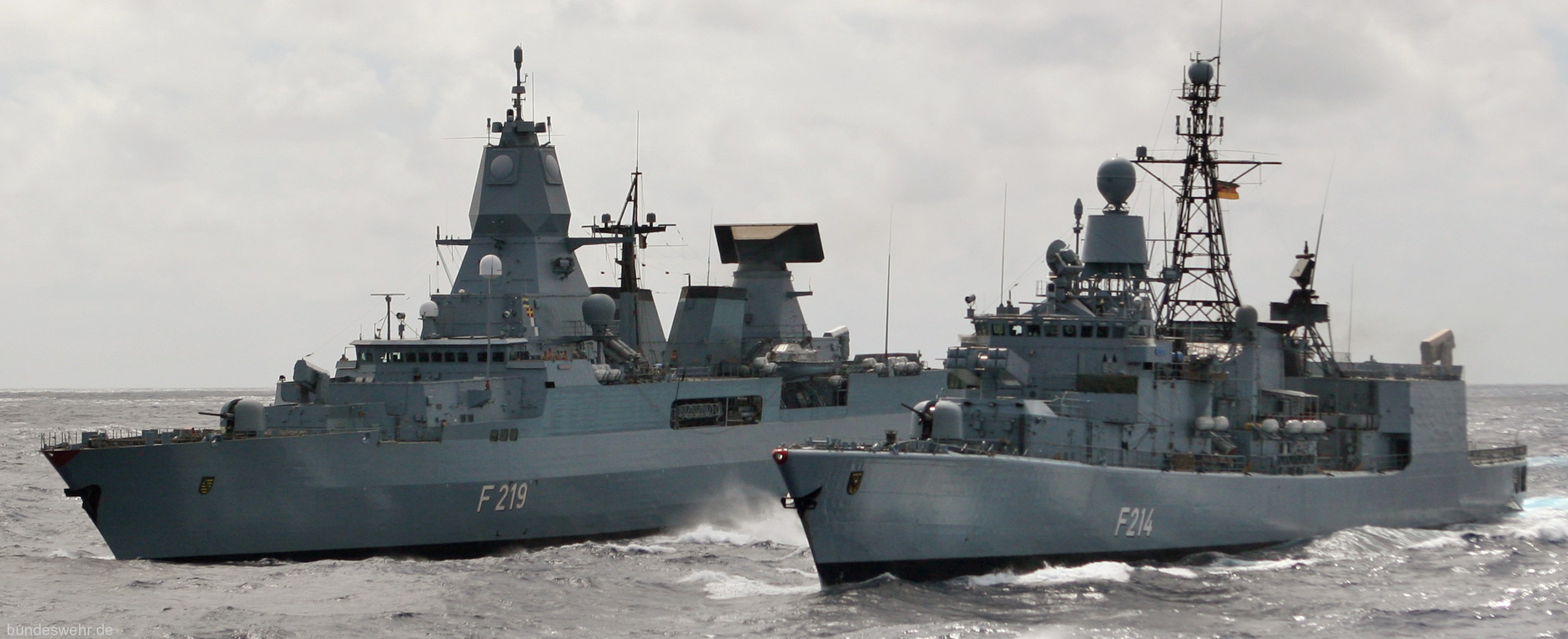 f-219 fgs sachsen type 124 class guided missile frigate ffg german navy 23