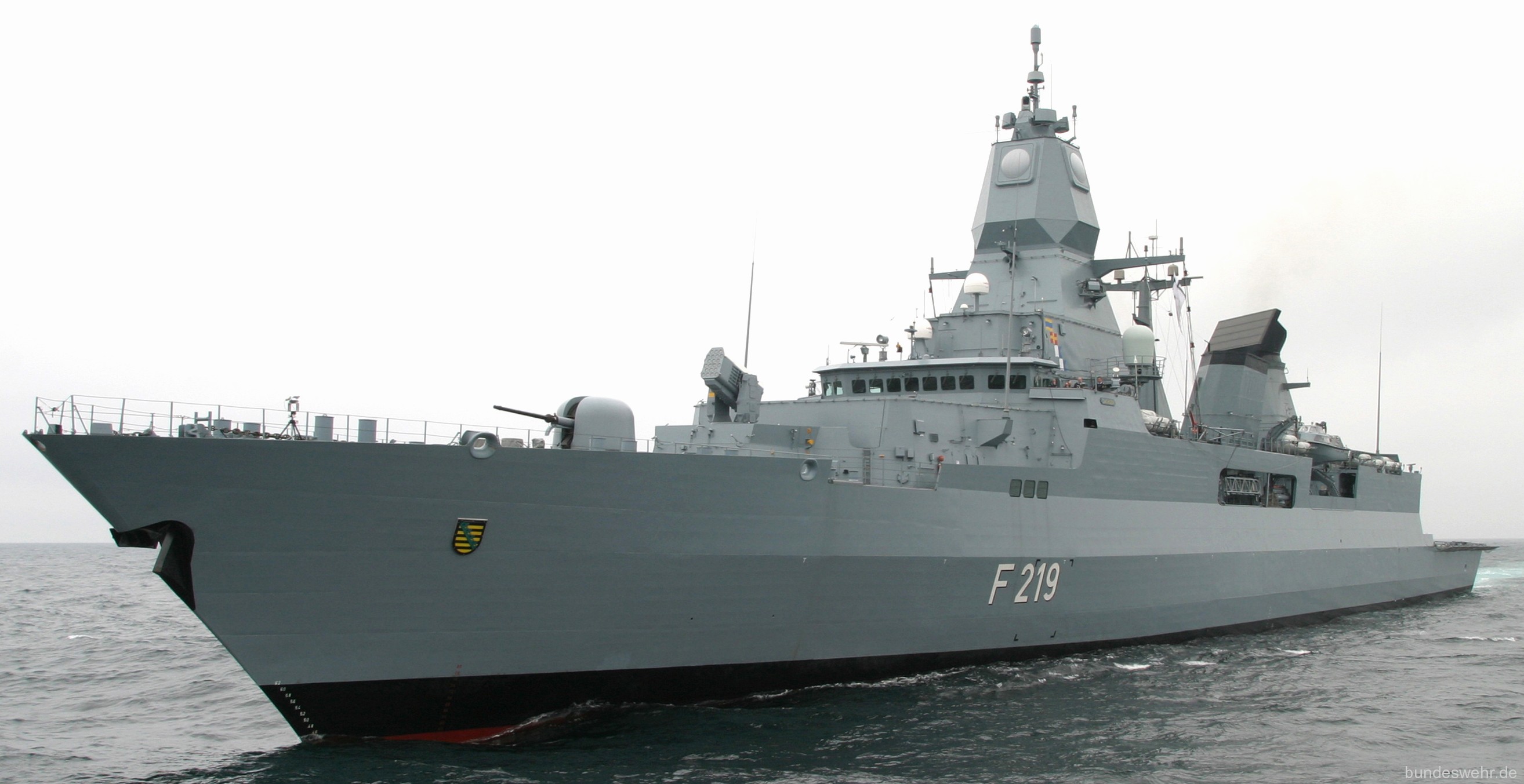 f-219 fgs sachsen type 124 class guided missile frigate ffg german navy 27