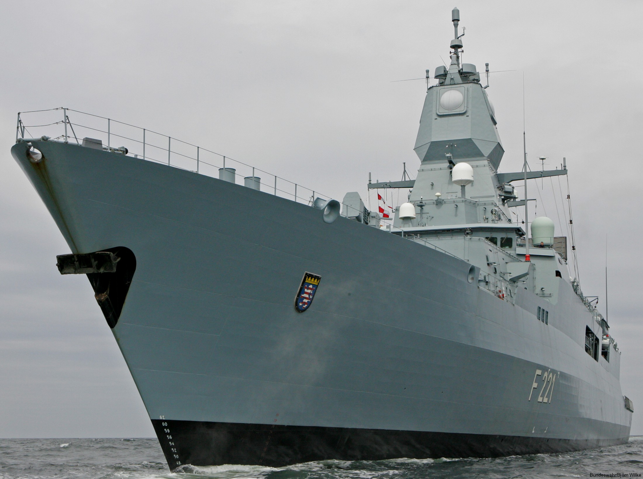 f-221 fgs hessen type 124 sachsen class guided missile frigate german navy 09