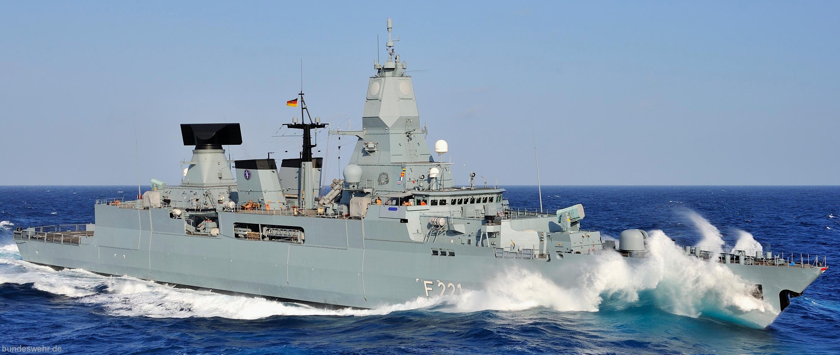 f-221 fgs hessen type 124 sachsen class guided missile frigate german navy 19