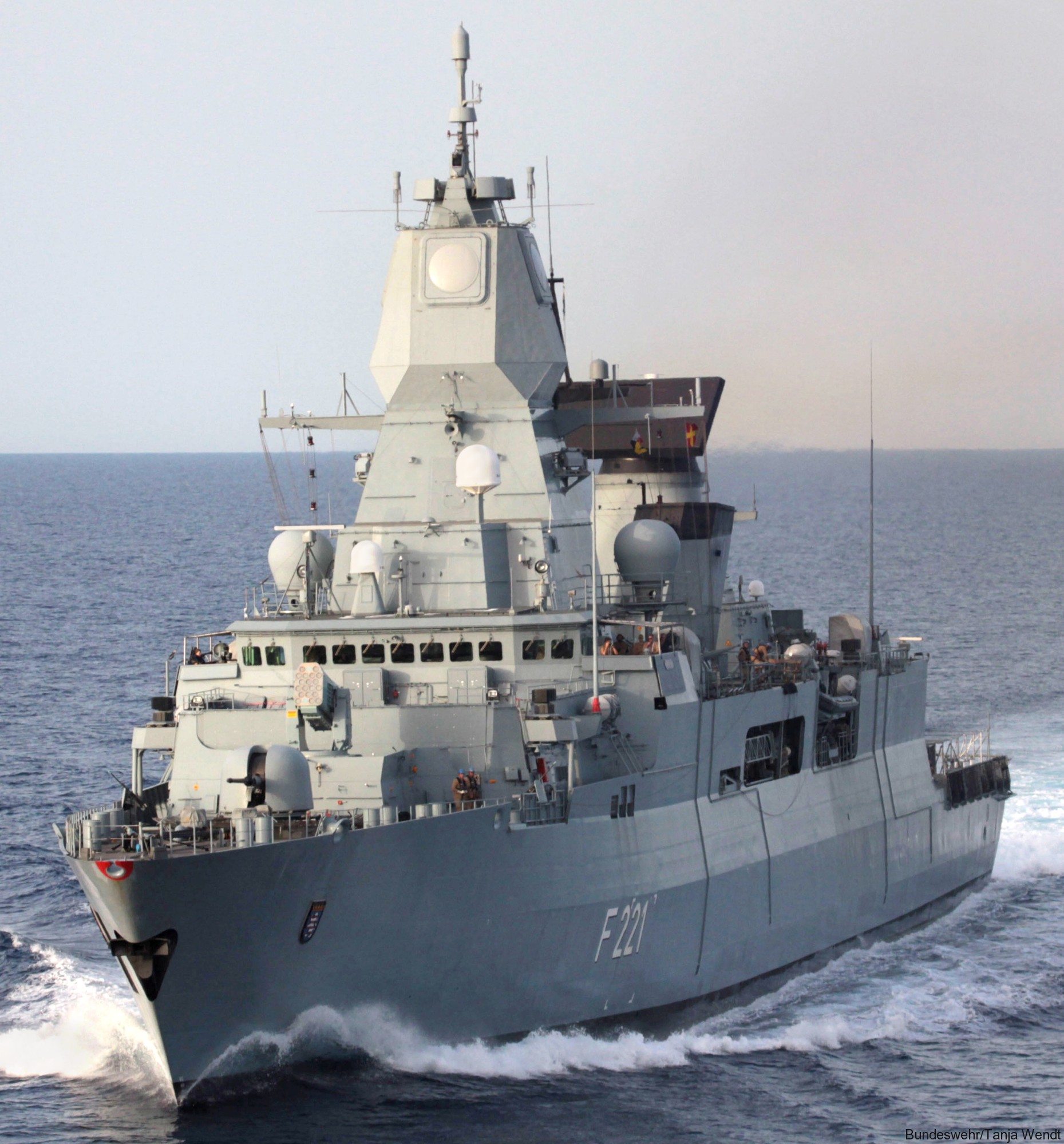 f-221 fgs hessen type 124 sachsen class guided missile frigate german navy 33