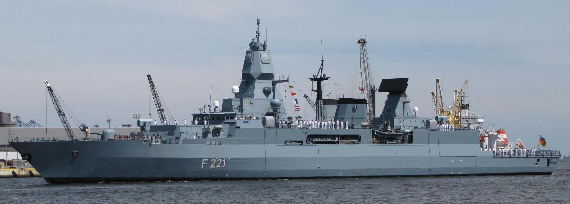 f-221 fgs hessen type 124 sachsen class guided missile frigate german navy deutsche marine fregatte 46
