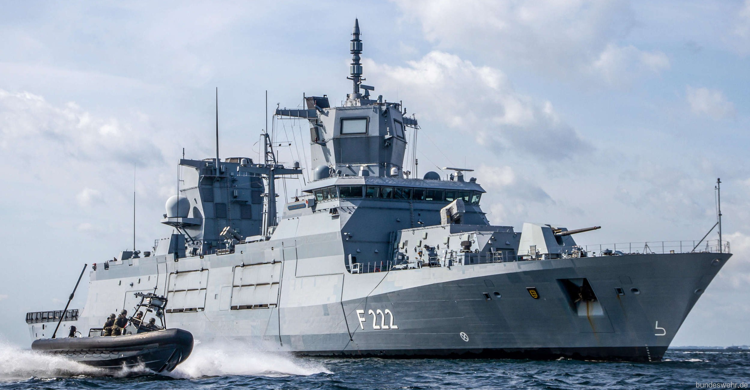 f-222 fgs baden-wurttemberg type 125 class frigate german navy 13