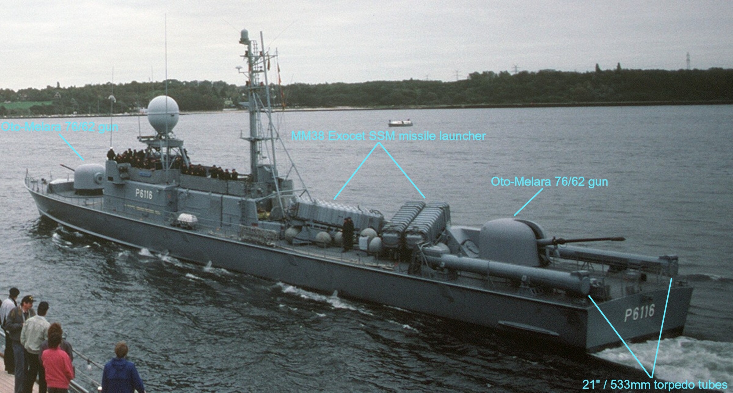 type 143 albatros class fast attack missile craft boat armament oto melara 76/62 gun mm38 exocet ssm 533mm torpedo tubes