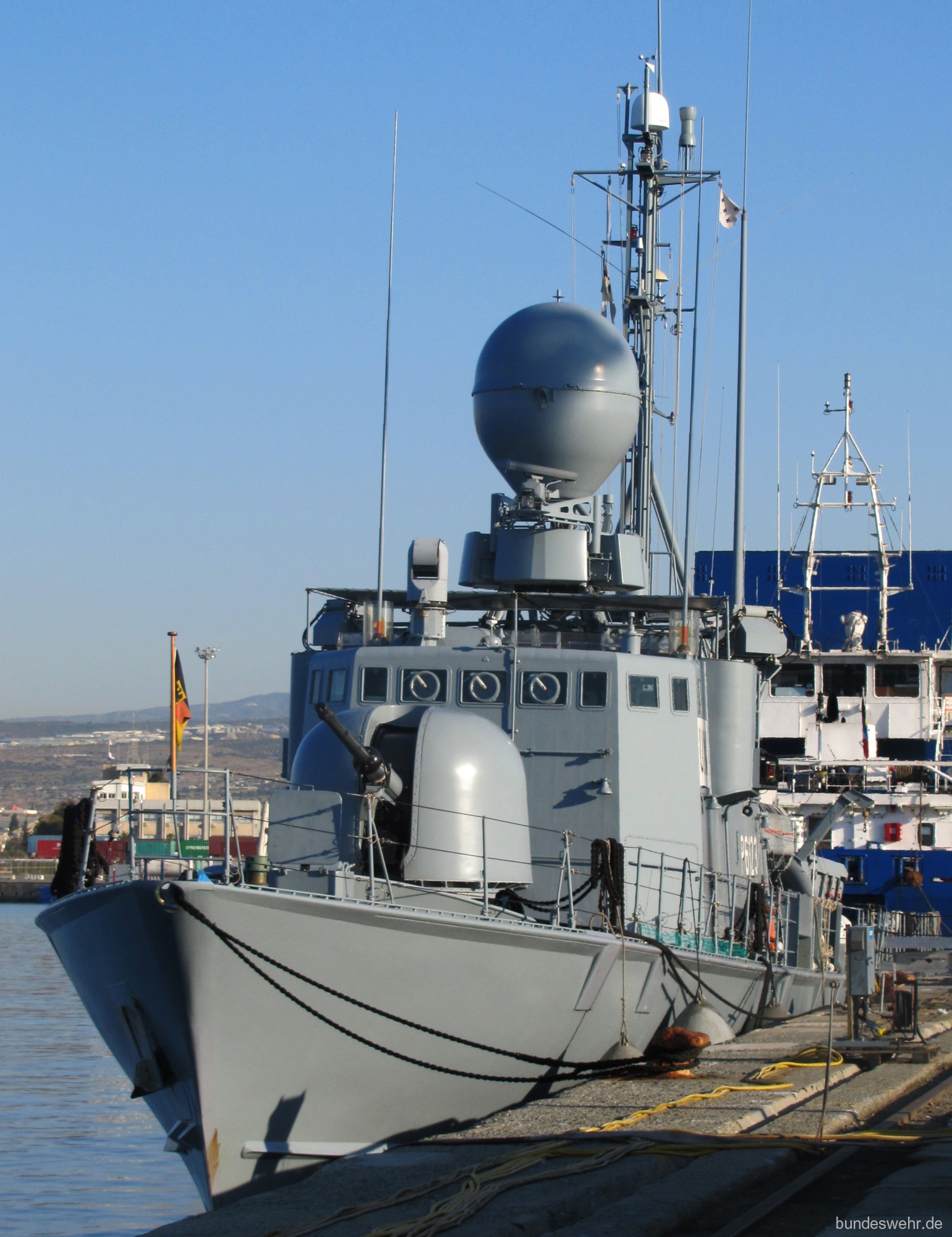 p6123 s73 fgs hermelin type 143a gepard class fast attack missile craft german navy 05