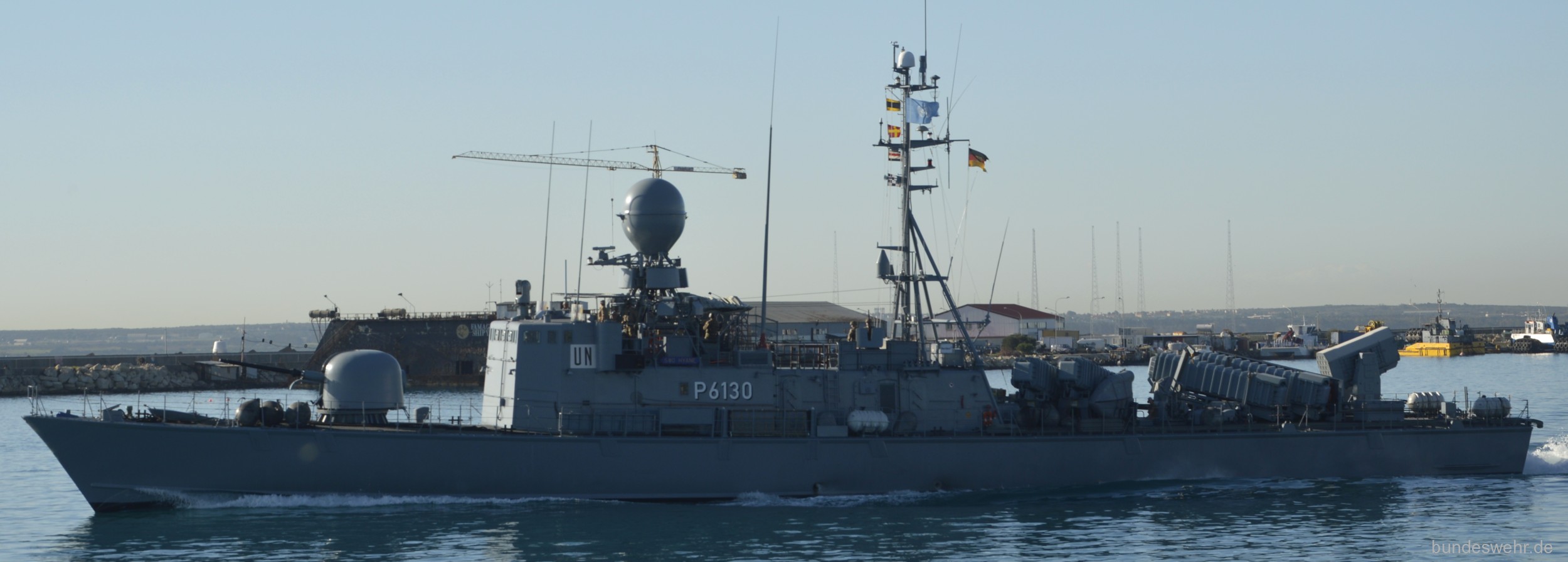 p6130 s80 fgs hyane type 143a gepard class fast attack missile craft german navy 02