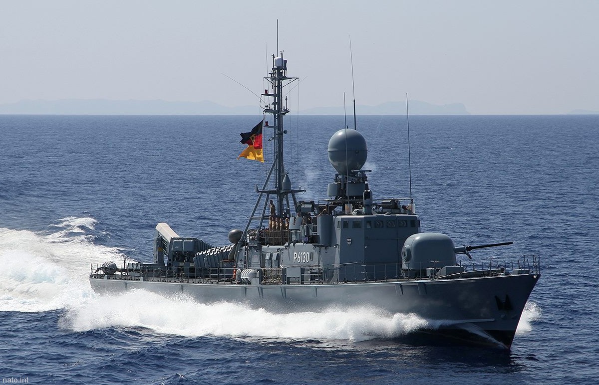 p6130 s80 fgs hyane type 143a gepard class fast attack missile craft german navy 05