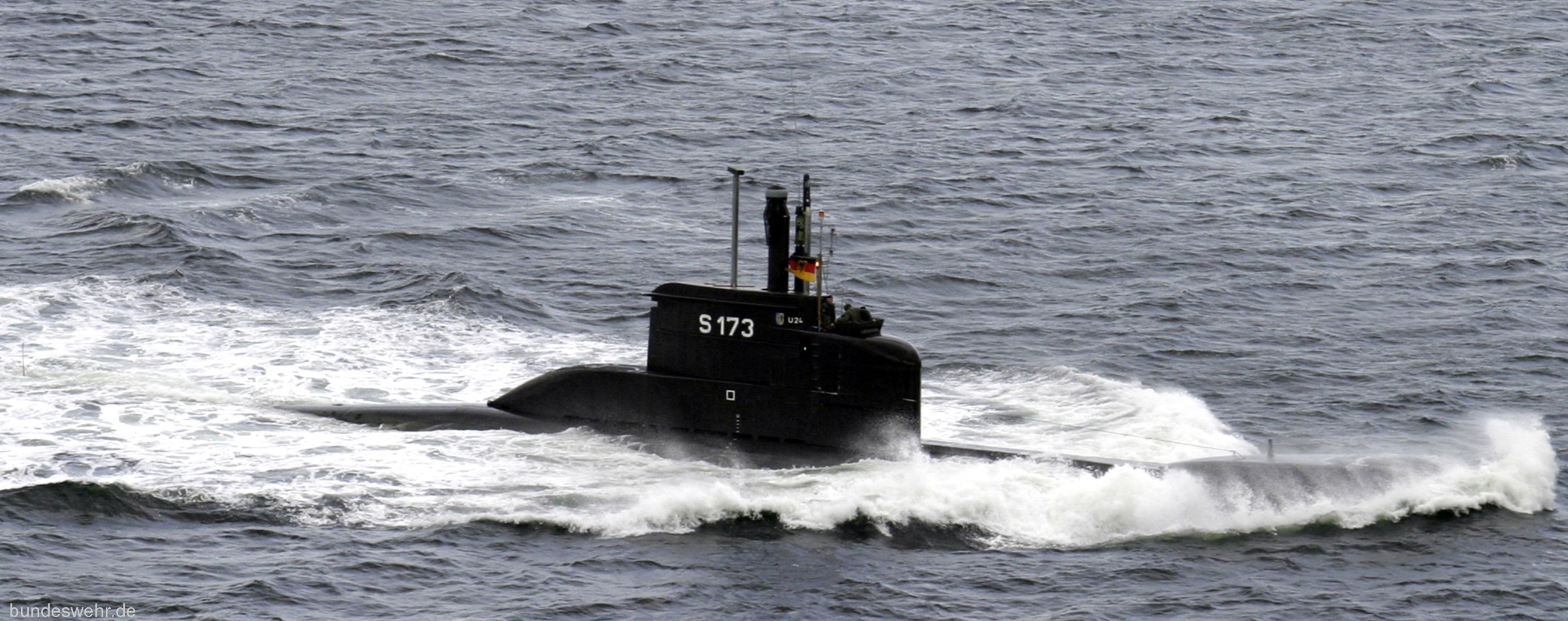 s-173 fgs u24 type 206 class submarine german navy 06