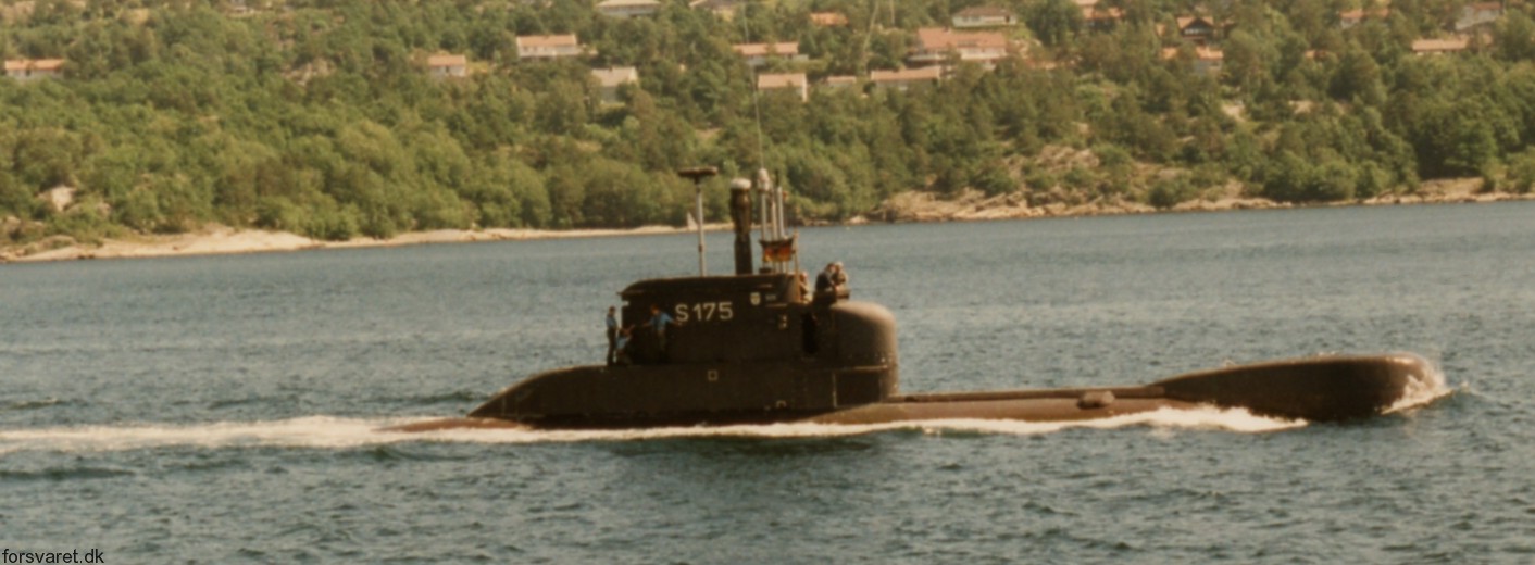 s-175 fgs u26 type 206a class submarine german navy 02