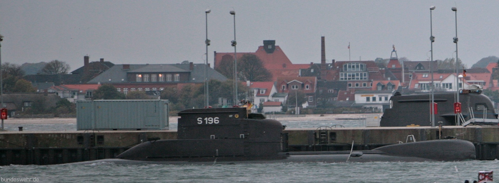 s-196 fgs u17 type 206 class submarine german navy 06