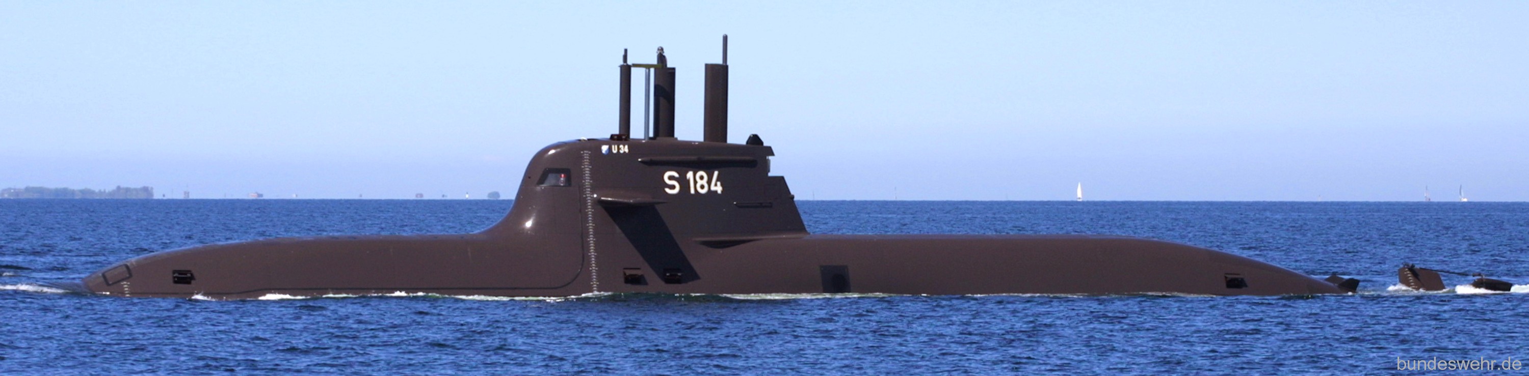 s-184 fgs u34 type 212a class submarine german navy 03