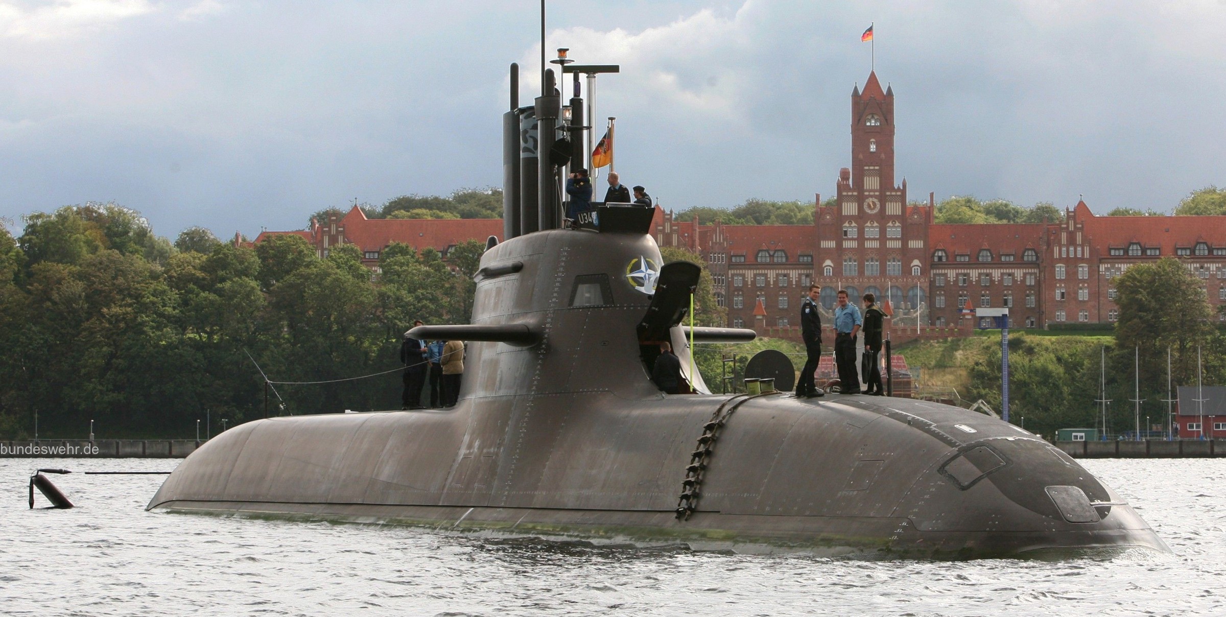 s-184 fgs u34 type 212a class submarine german navy 06