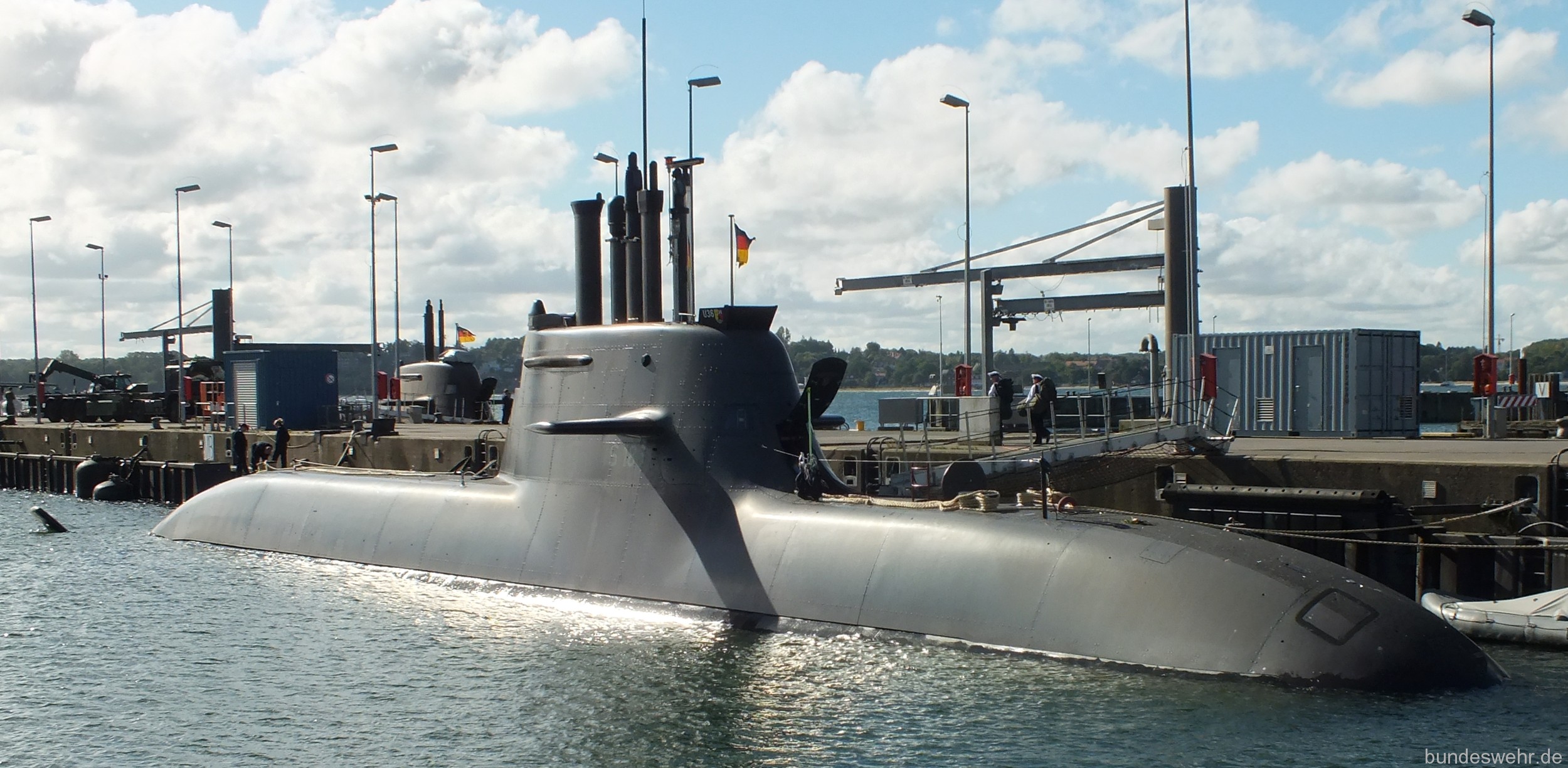 s-186 fgs u36 type 212a class submarine german navy 02
