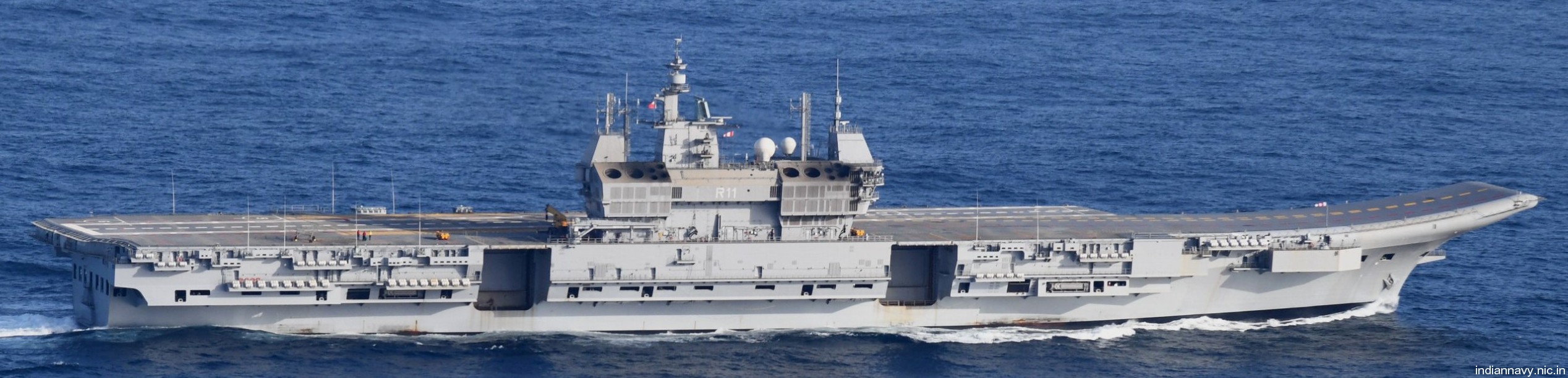 r11 ins vikrant aircraft carrier indian navy iac-1 09