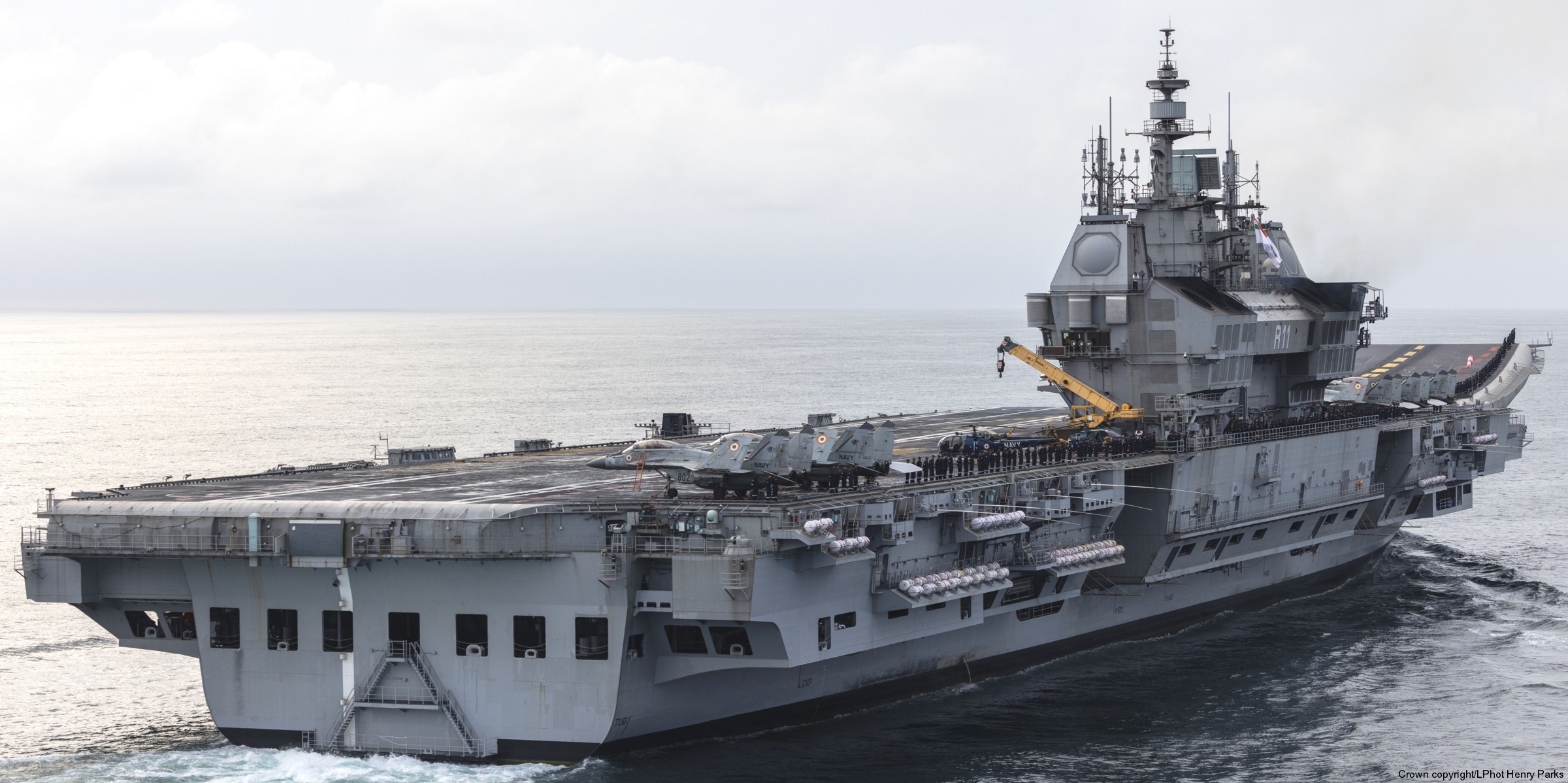 r11 ins vikrant aircraft carrier indian navy iac-1 16