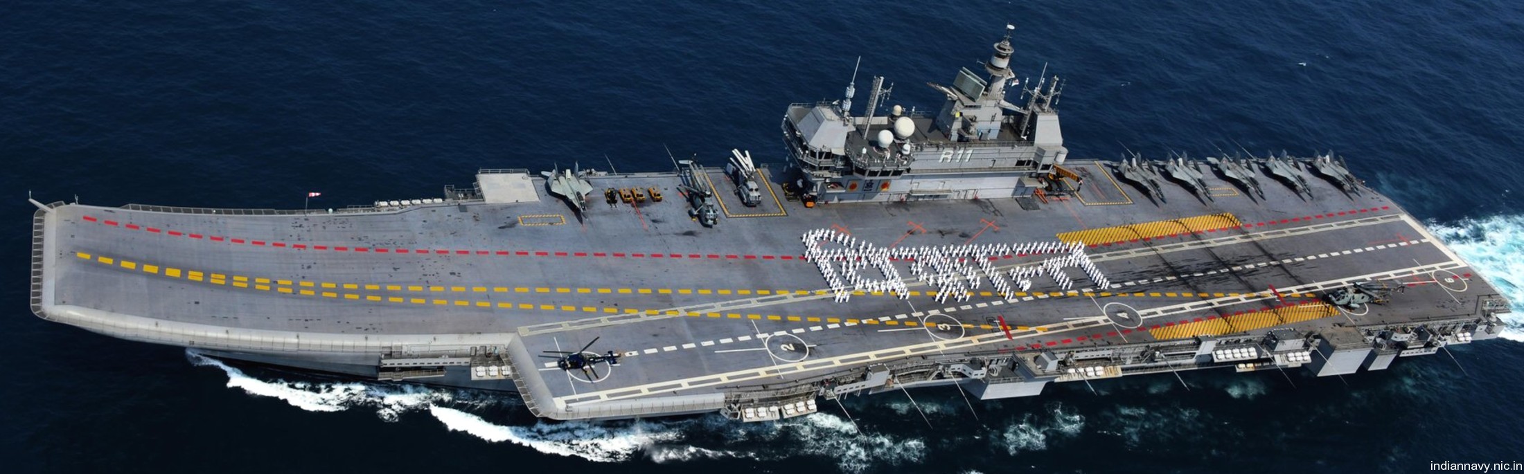 r11 ins vikrant aircraft carrier indian navy iac-1 25