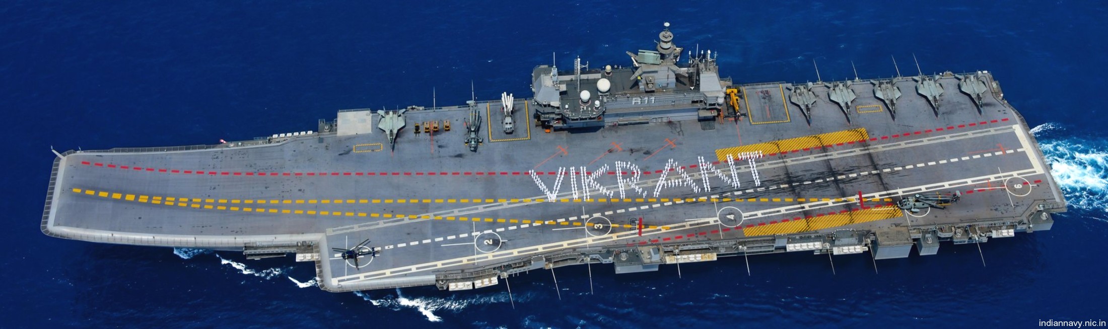 r11 ins vikrant aircraft carrier indian navy iac-1 25