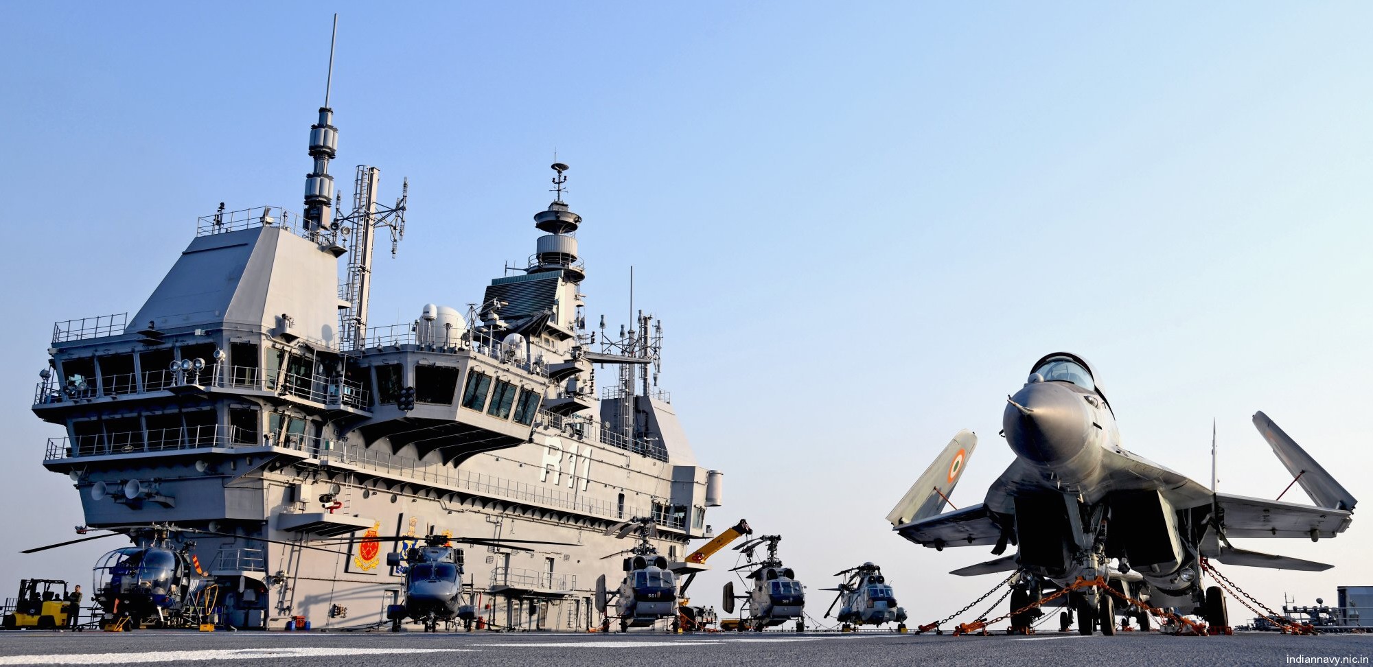 r11 ins vikrant aircraft carrier indian navy iac-1 air wing 27