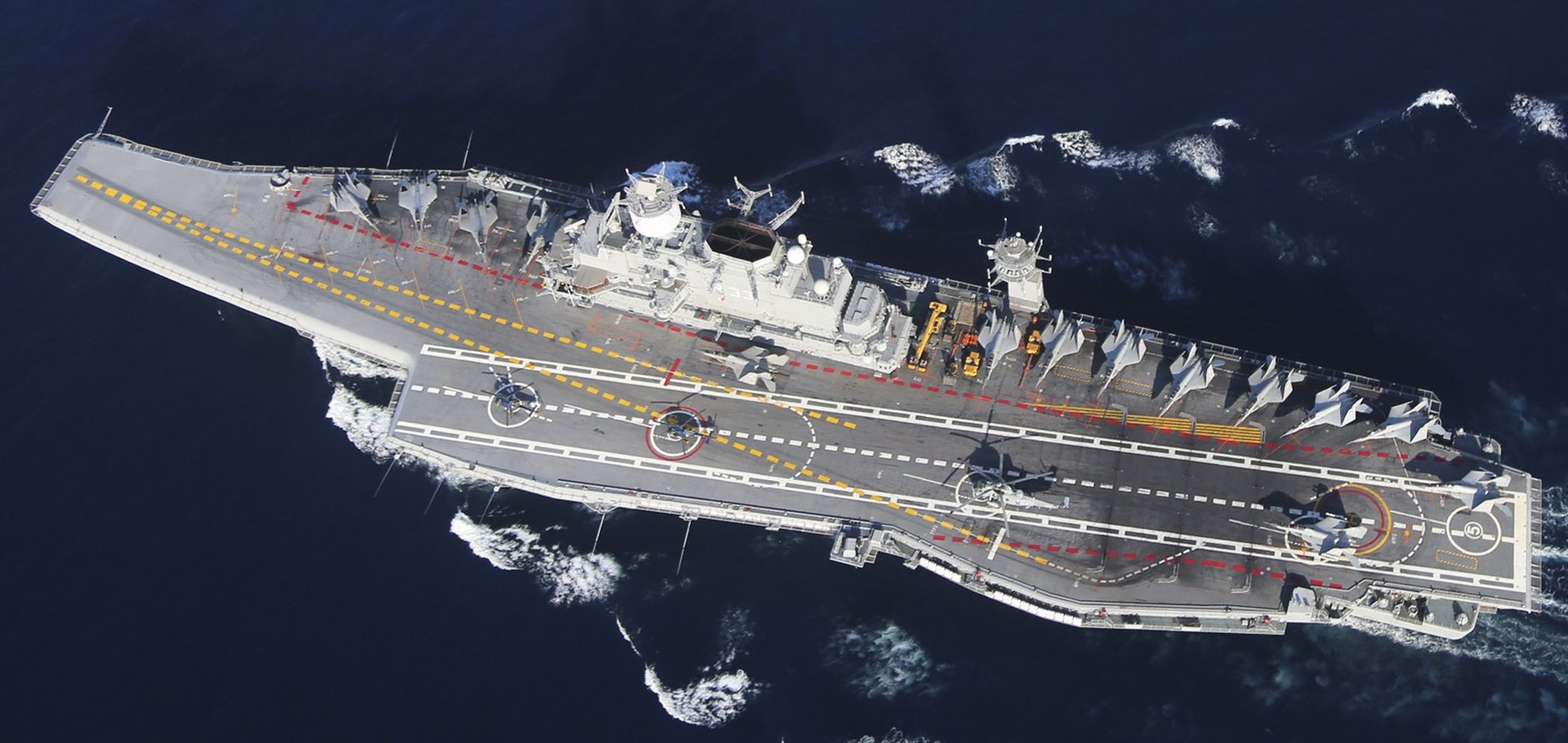 indian navy ships aircraft carrier