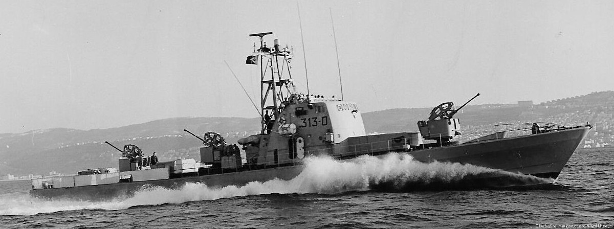 sa'ar 2 class missile boat israeli navy heil hayam harpoon ssm gabriel bofors 40/L70 gun 05