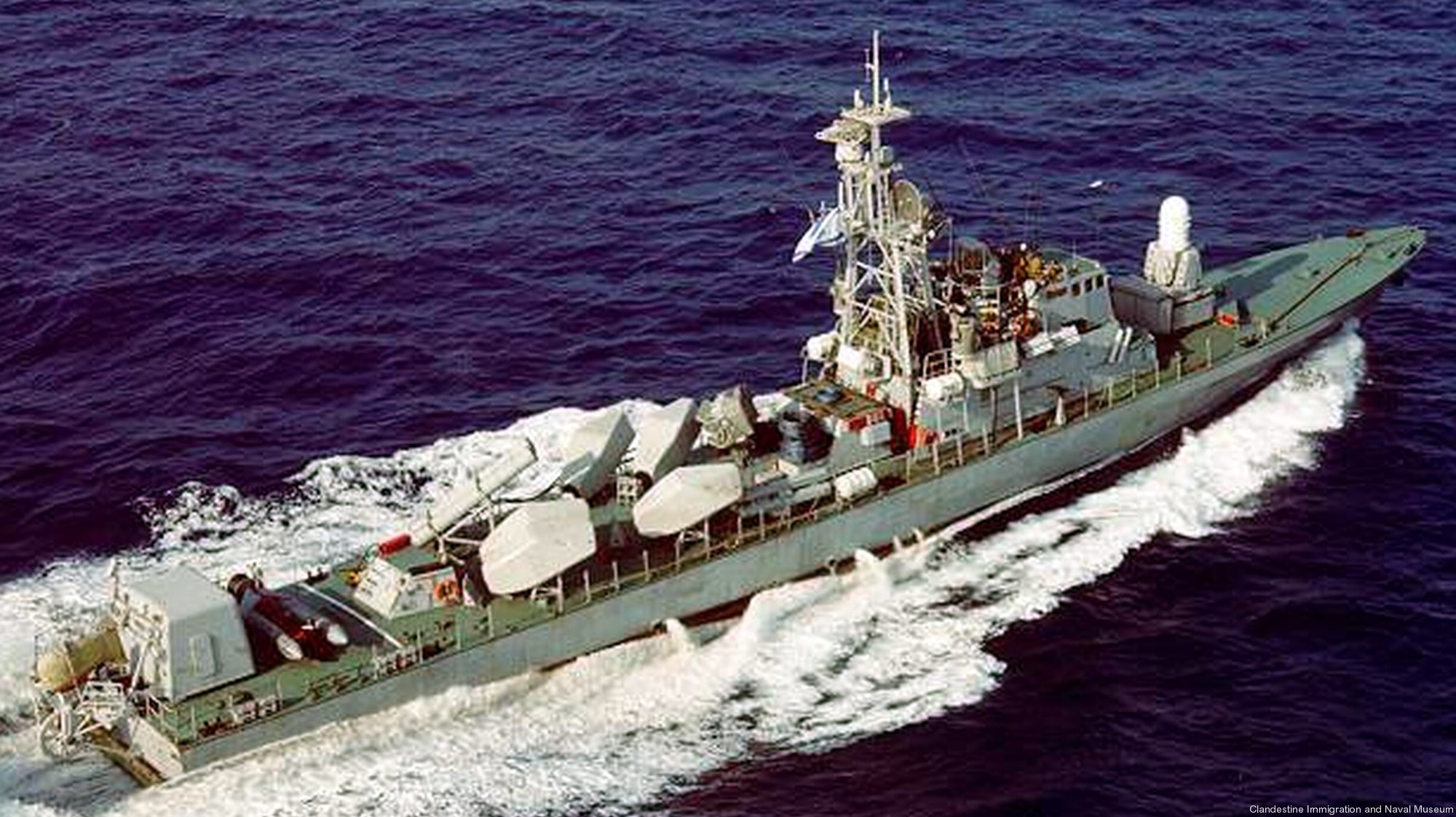 sa'ar 4 reshef class fast attack craft missile facm israeli navy heil hayam harpoon gabriel ssm 04