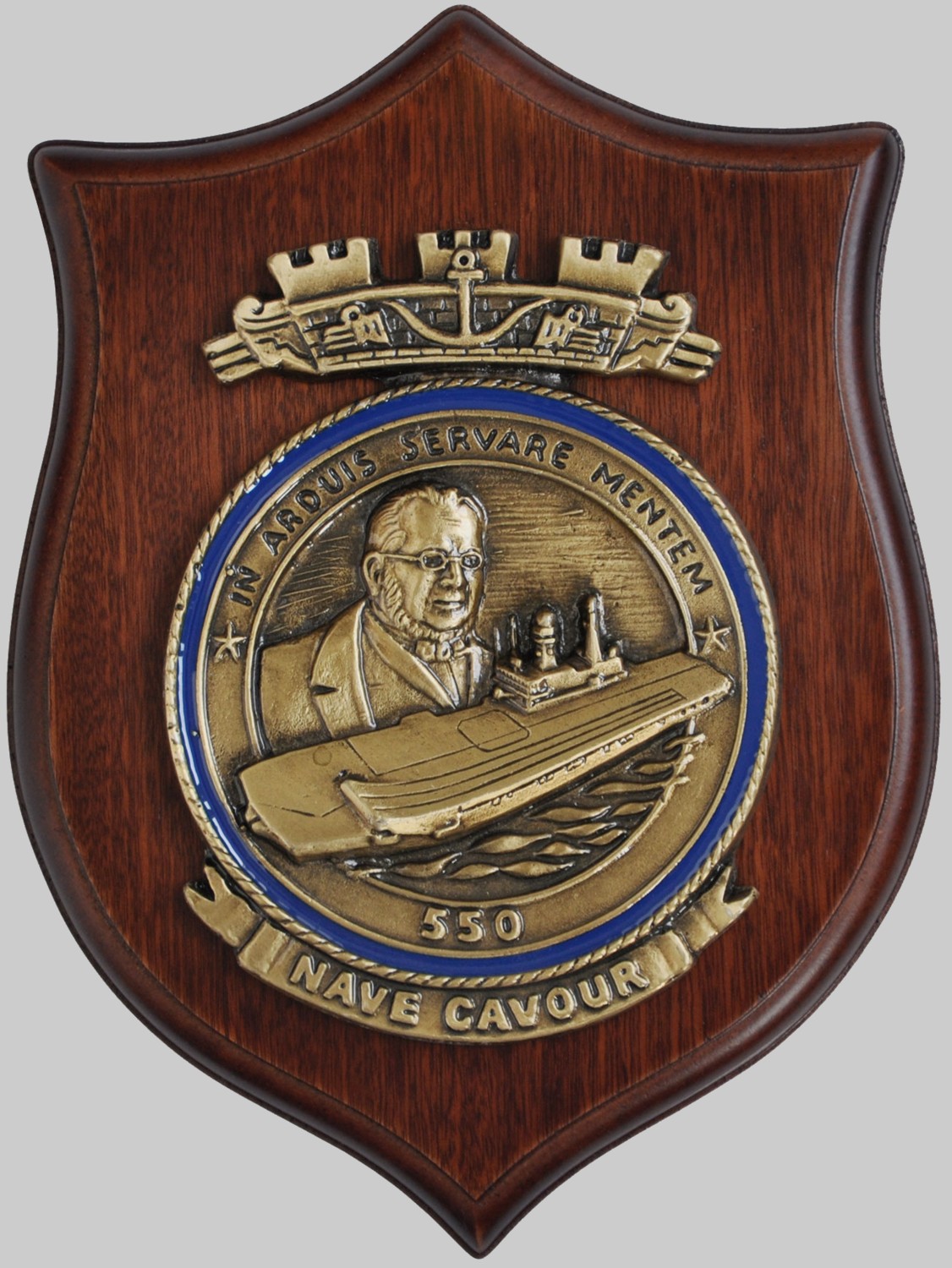 c550 its cavour insignia crest patch badge aircraft carrier italian navy marina militare 02c