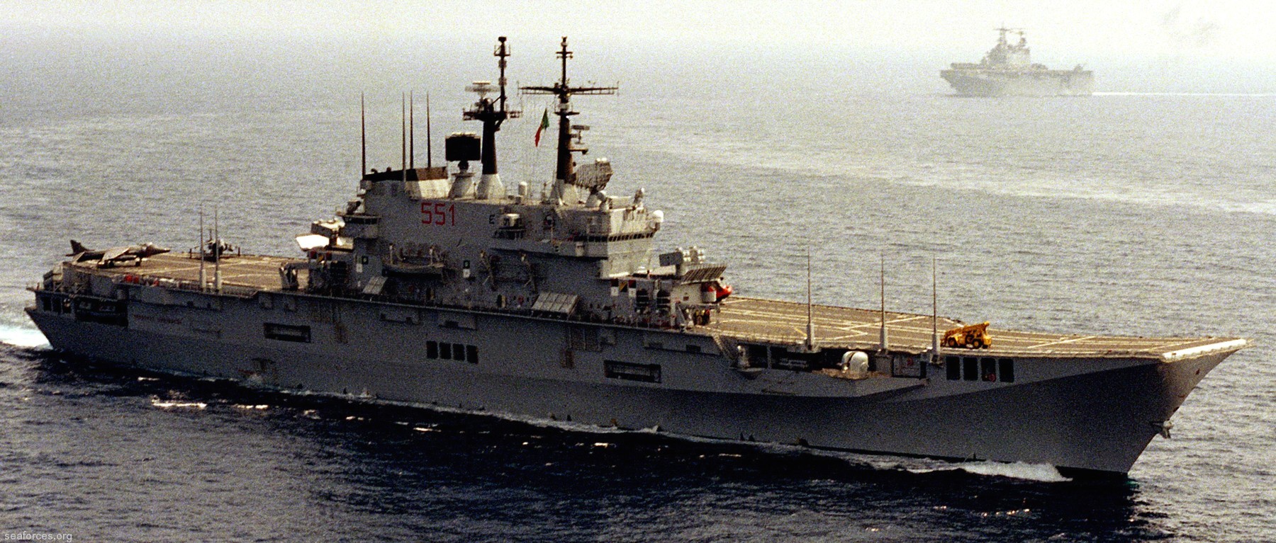 c-551 its giuseppe garibaldi aircraft carrier italian navy marina militare 47