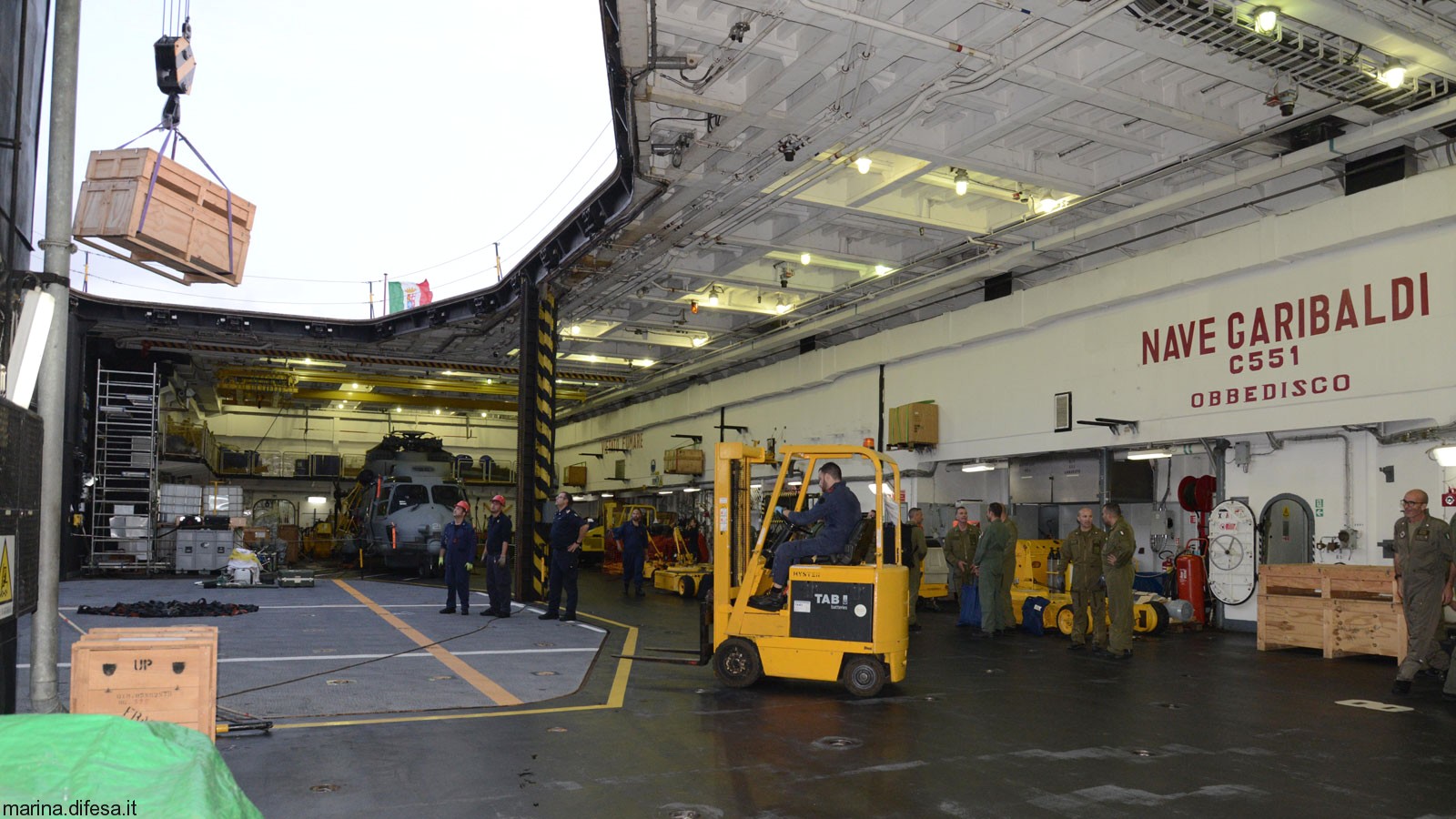 c-551 its giuseppe garibaldi aircraft carrier italian navy marina militare 81 hangar deck bay