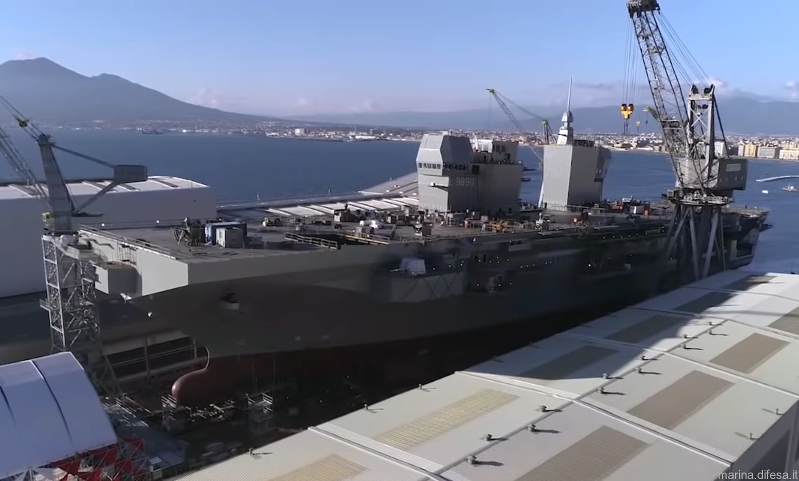 l-9890 its trieste lhd landing ship helicopter dock nave italian navy marina militare 14